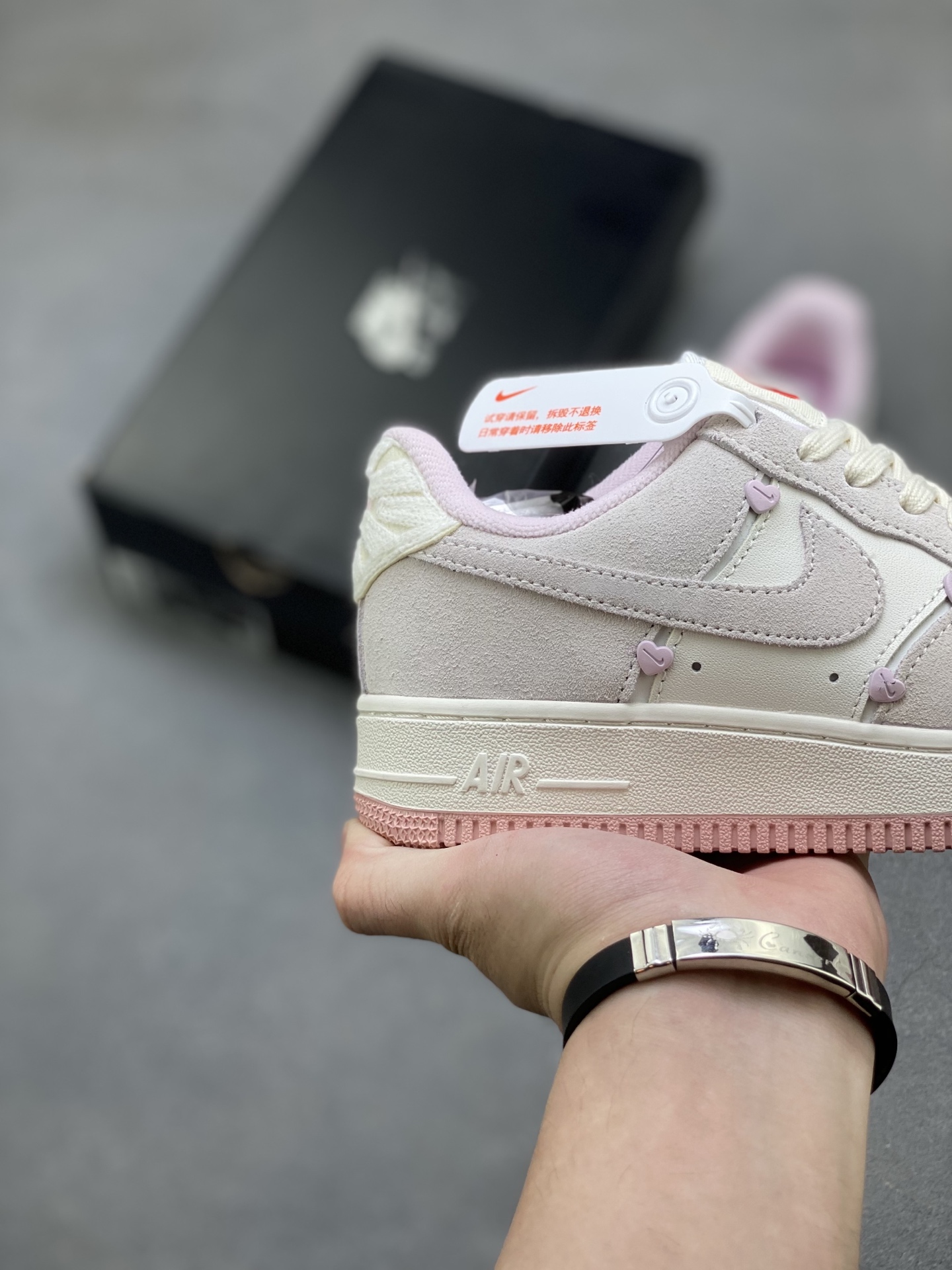Nike Air Force 1 '07 Low HV5992-111 - Premium Comfort & Style 6 i1753114339214 2272 0 4