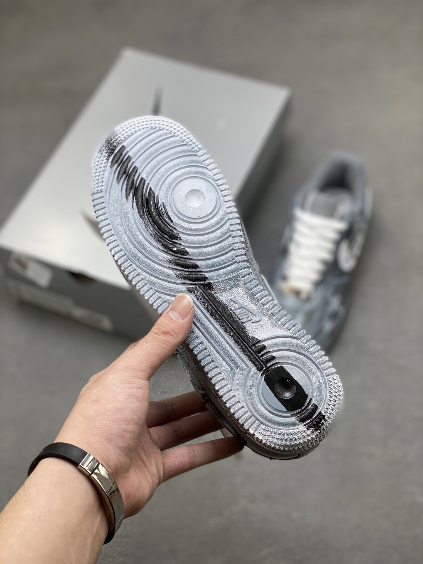 Nike Air Force 1 '07 Low Gray Custom Casual Sneakers, Limited Edition 6 i1753200057338 9608 0 5