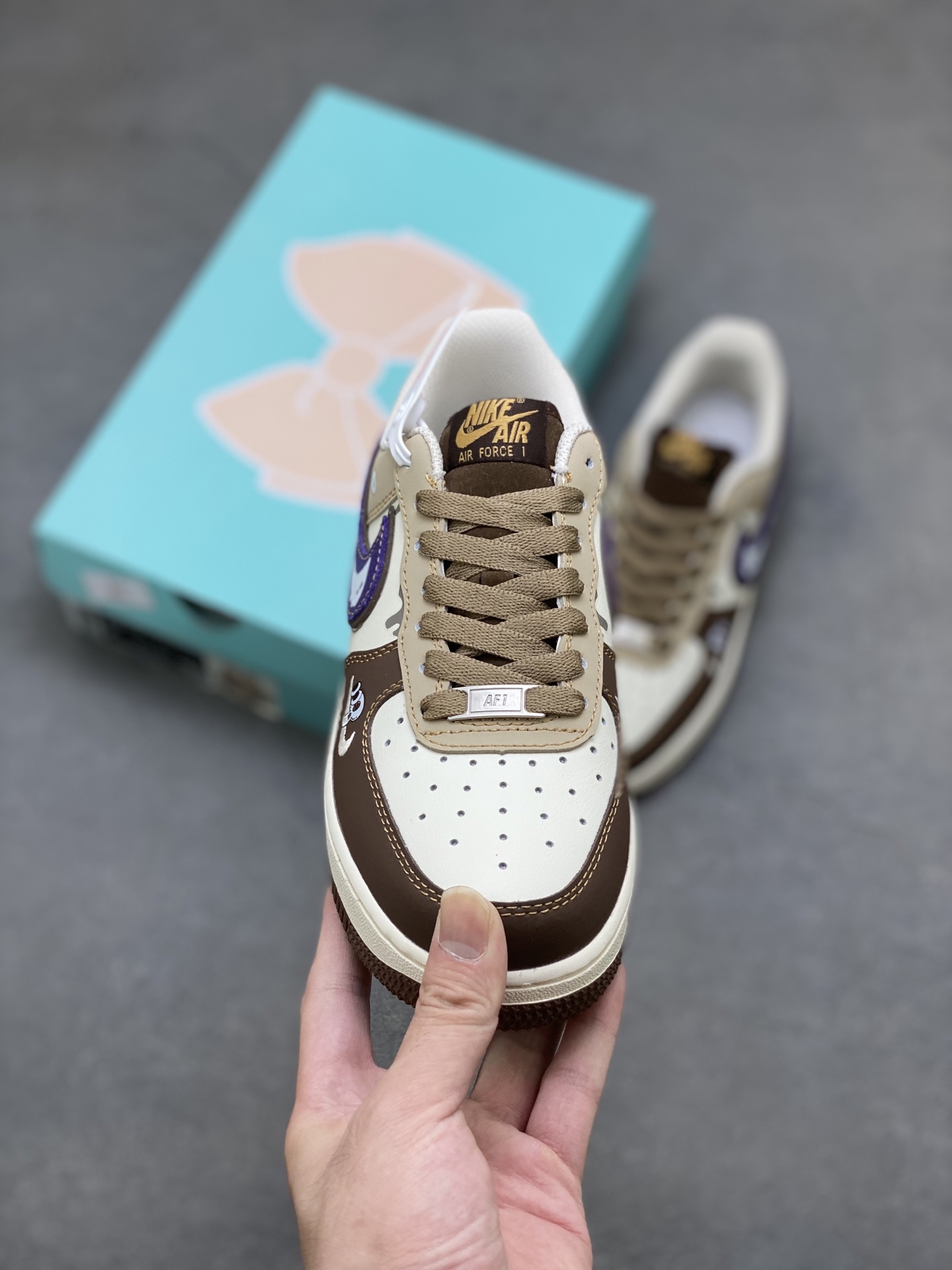 Nike Air Force 1 '07 Low Sneakers Limited Edition with Air Cushion 2 i1753200115879 5187 0 1