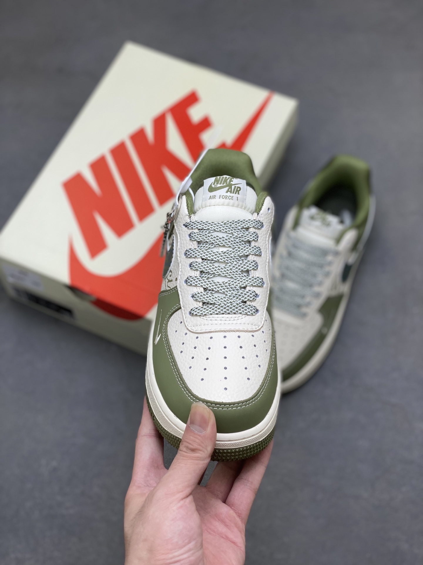 Nike Air Force 1 '07 Low Olive Green Leather Sneakers Limited Edition 3 i1753286442556 1484 0 1