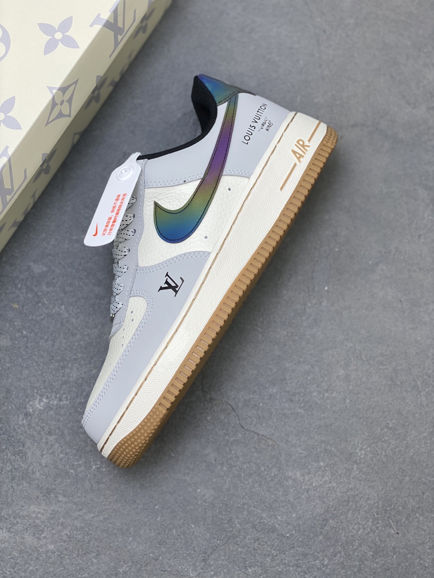 Nike Air Force 1 '07 Low Louis Vuitton Custom Sneakers Limited Edition 8 i1753286479996 7302 0 6
