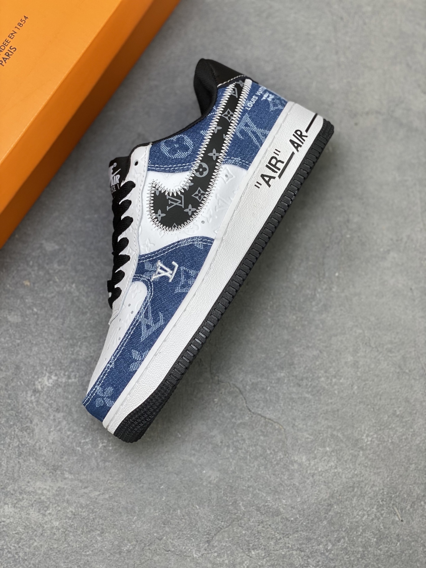 Nike Air Force 1 '07 Low Custom Sneakers - Limited Edition Design 8 i1753286529396 5045 0 6