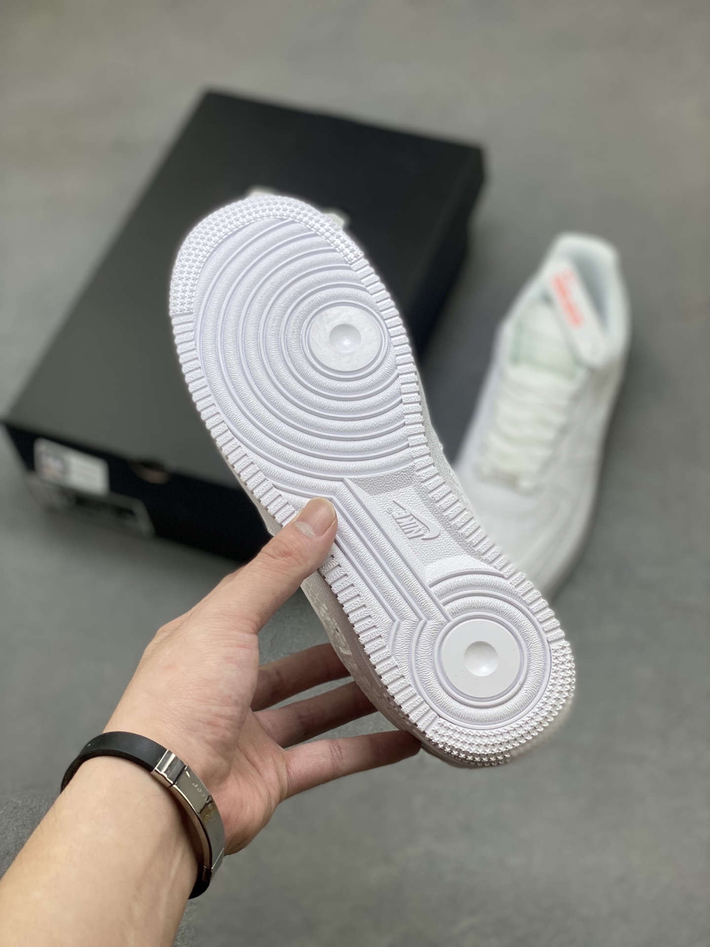 Nike Air Force 1 '07 Low White Snakeskin Casual Sneakers - Limited Edition 7 i1754064332080 3036 0 5