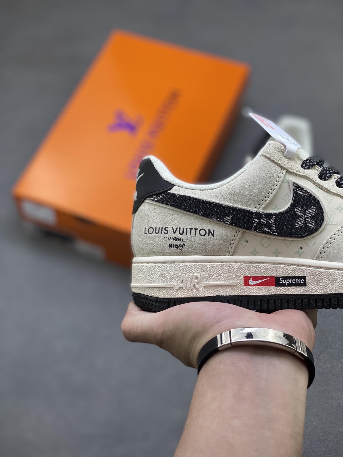 Nike Air Force 1 '07 Low Louis Vuitton Custom Sneakers Limited Edition 6 i1754064372637 9423 0 4