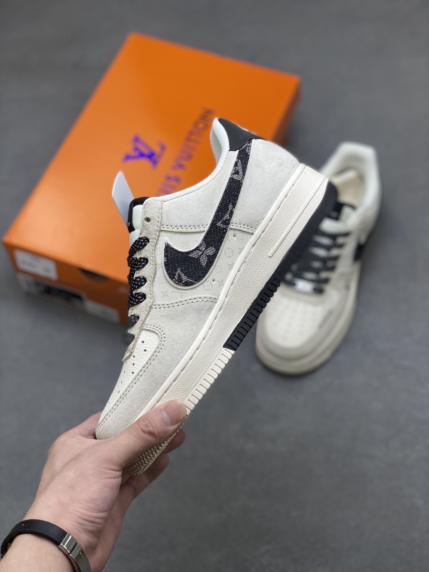 Nike Air Force 1 '07 Low Louis Vuitton Custom Sneakers Limited Edition 4 i1754064373164 8365 0 2