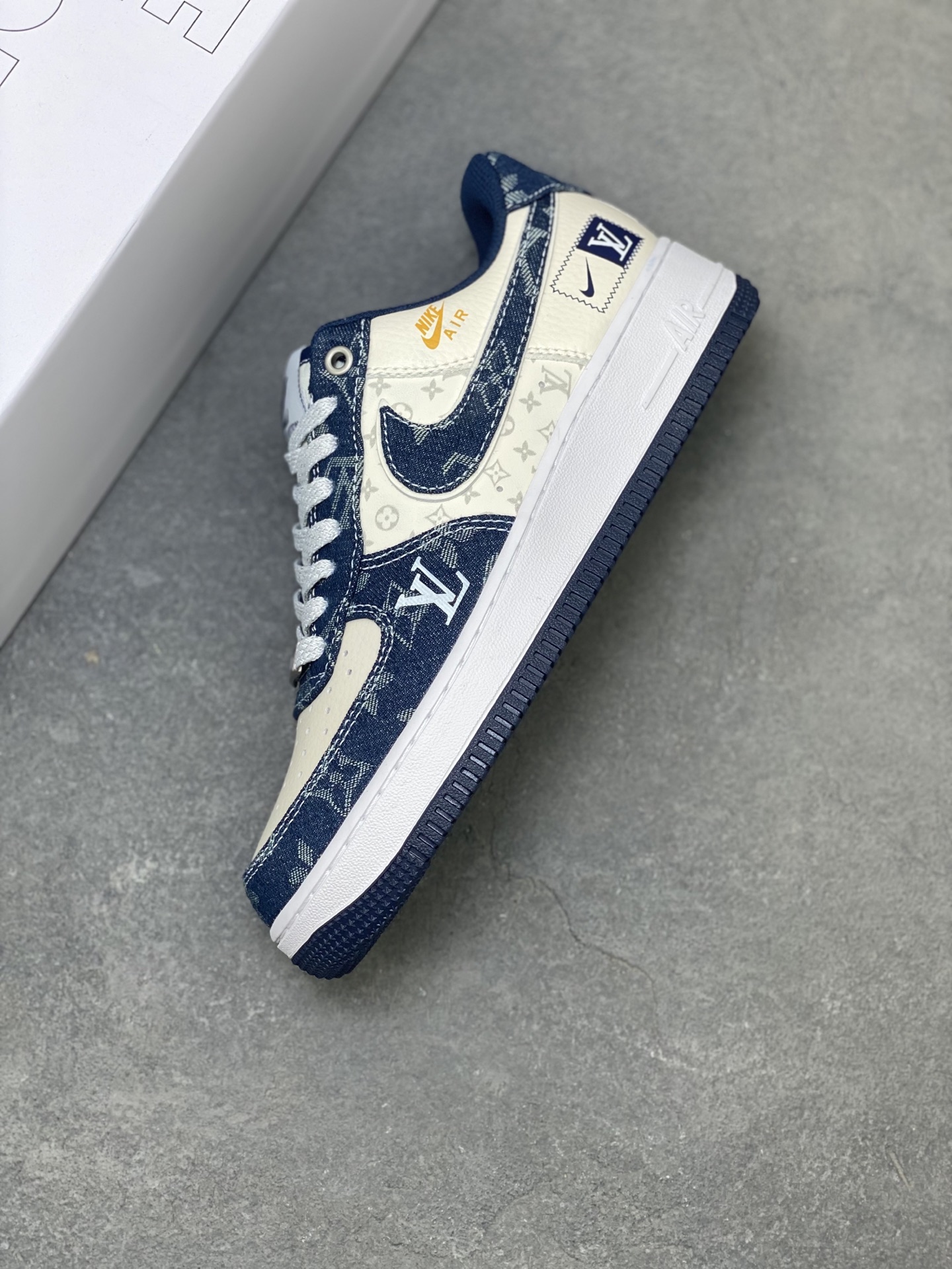 Nike Air Force 1 '07 Low Louis Vuitton Custom Sneakers - Limited Edition 8 i1754064407992 3777 0 6