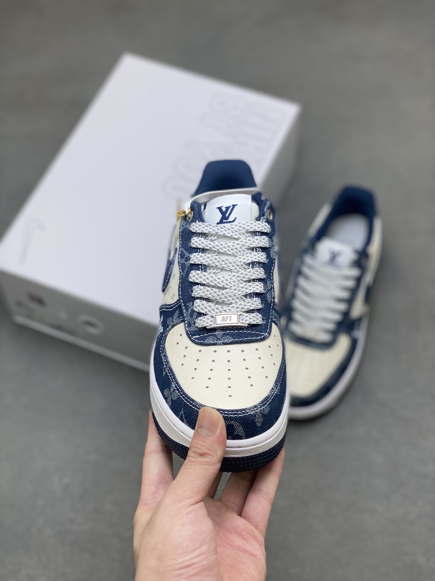 Nike Air Force 1 '07 Low Louis Vuitton Custom Sneakers - Limited Edition 3 i1754064411904 5863 0 1