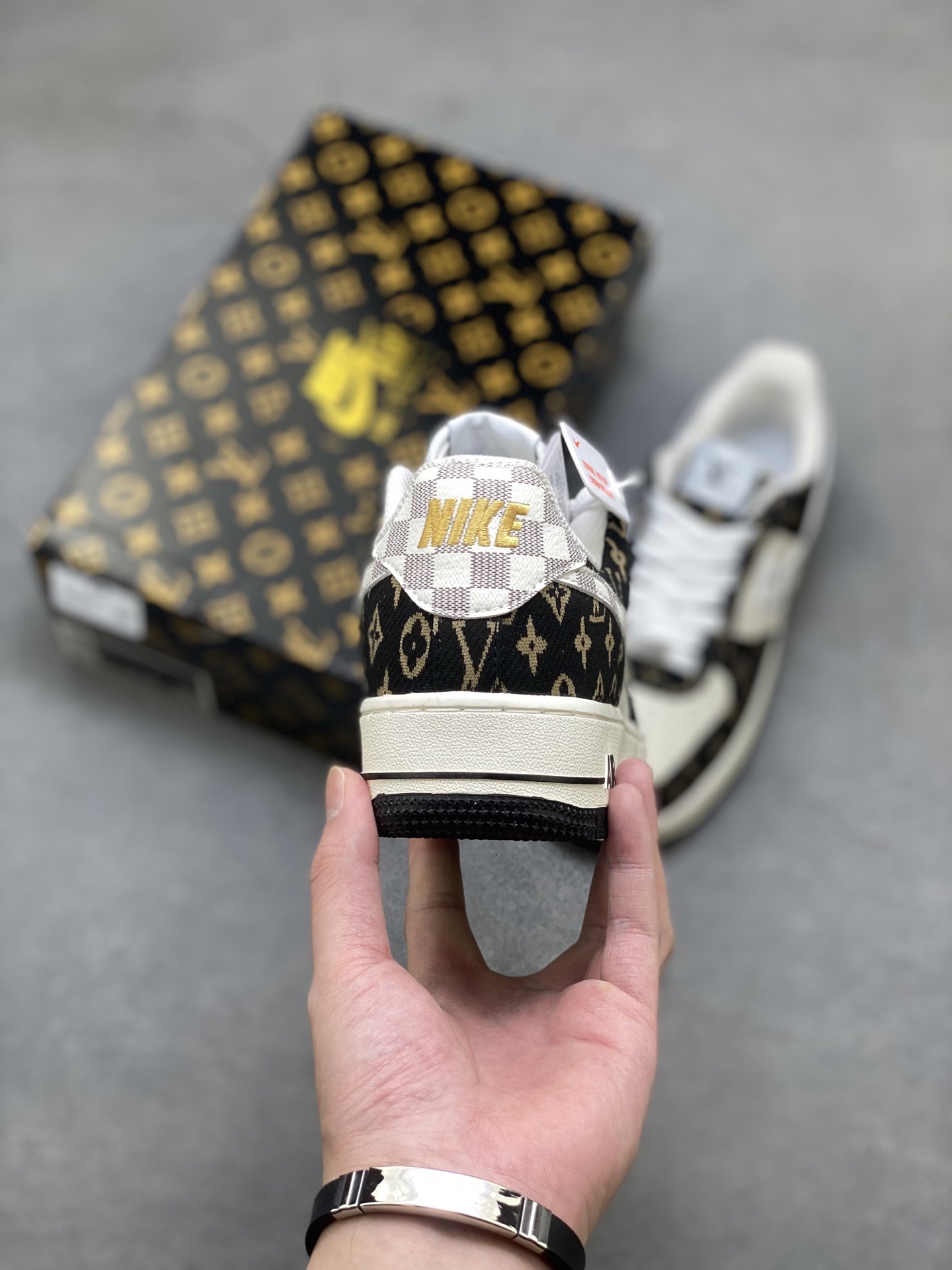 Nike Air Force 1 '07 Low Louis Vuitton Custom Sneakers - Limited Edition 5 i1754237045787 3767 0 3