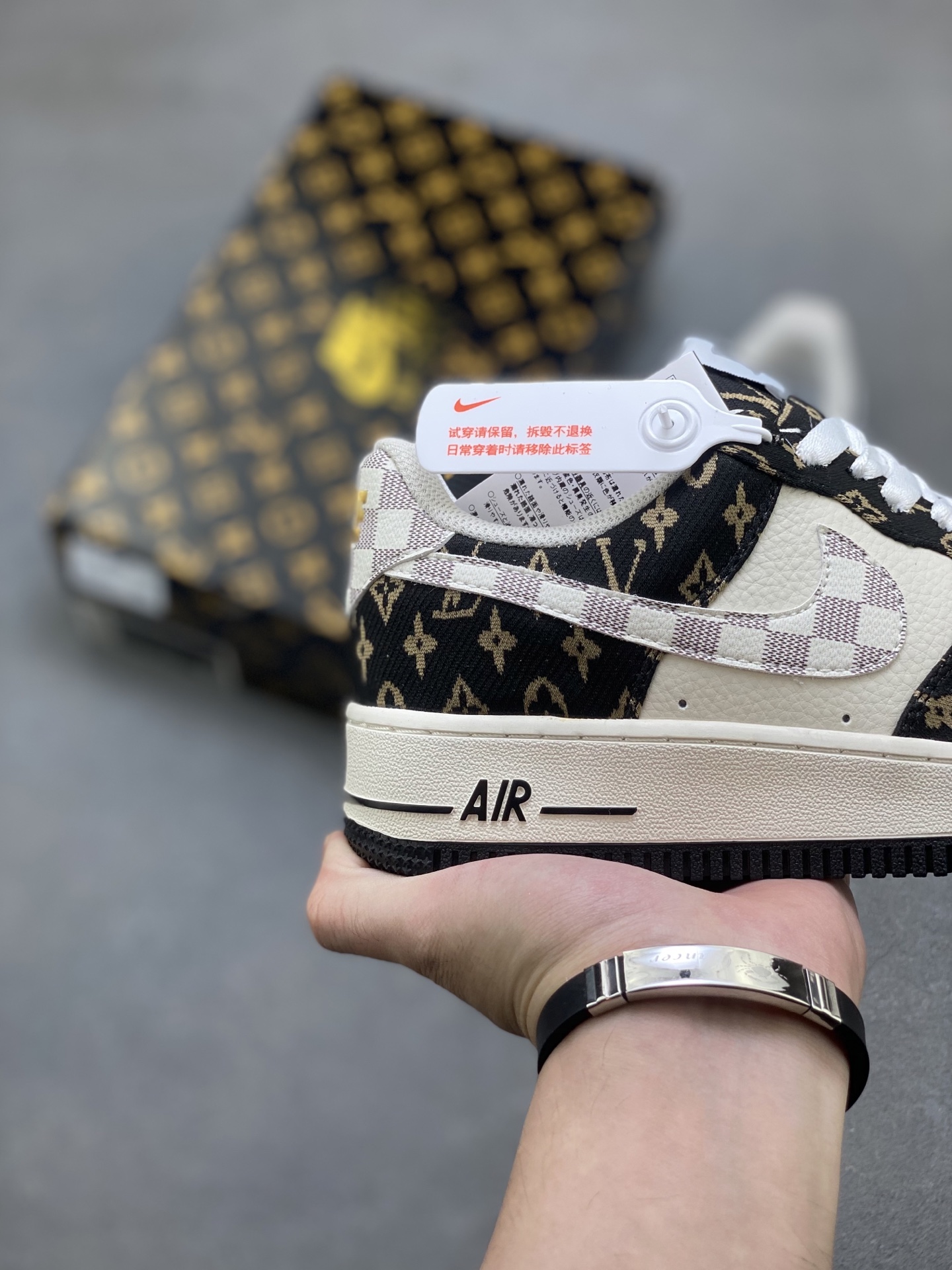 Nike Air Force 1 '07 Low Louis Vuitton Custom Sneakers - Limited Edition 6 i1754237046378 2569 0 4