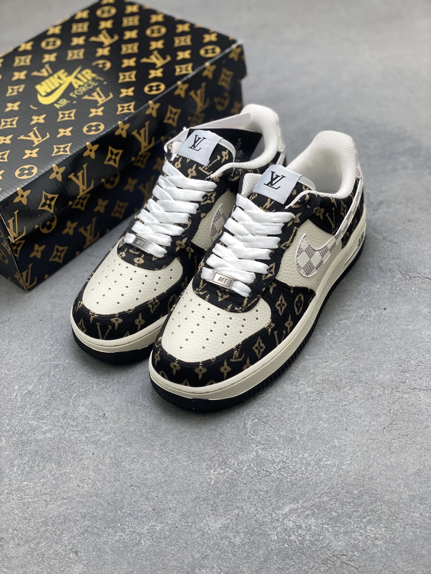 Nike Air Force 1 '07 Low Louis Vuitton Custom Sneakers - Limited Edition 9 i1754237048153 716 0 7