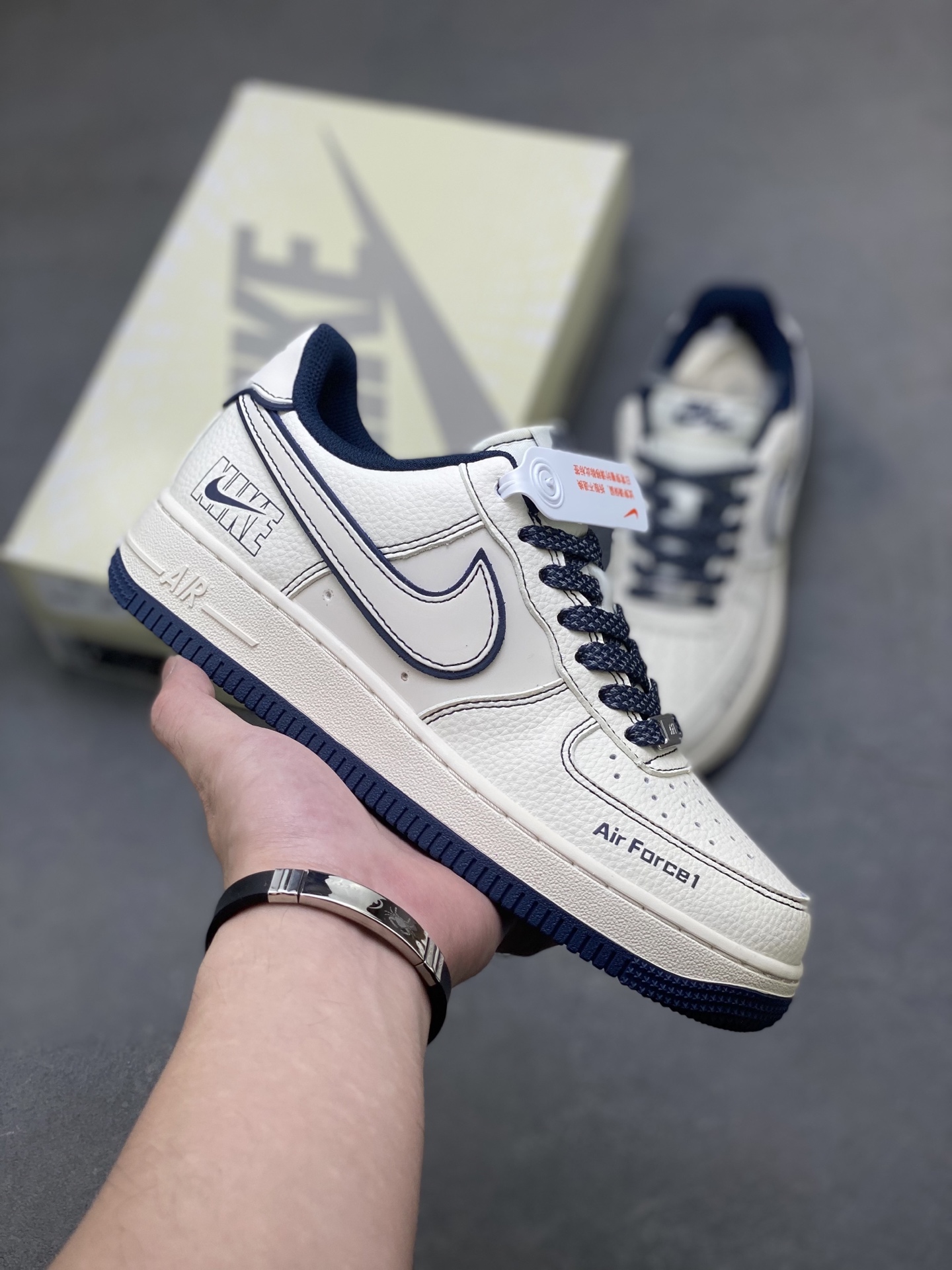 Nike Air Force 1 '07 Low Sneakers White/Navy Limited Edition - All Sizes 2 i1756051286246 7943 0 0