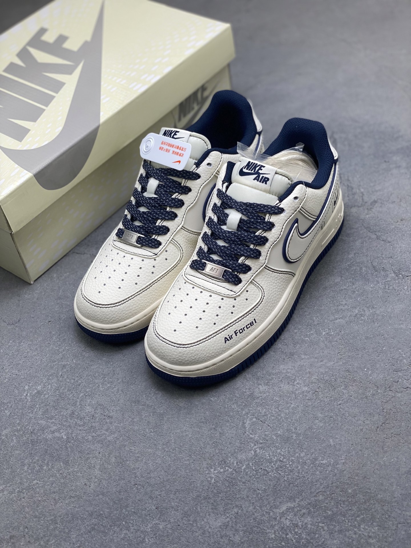 Nike Air Force 1 '07 Low Sneakers White/Navy Limited Edition - All Sizes 9 i1756051287192 4551 0 7