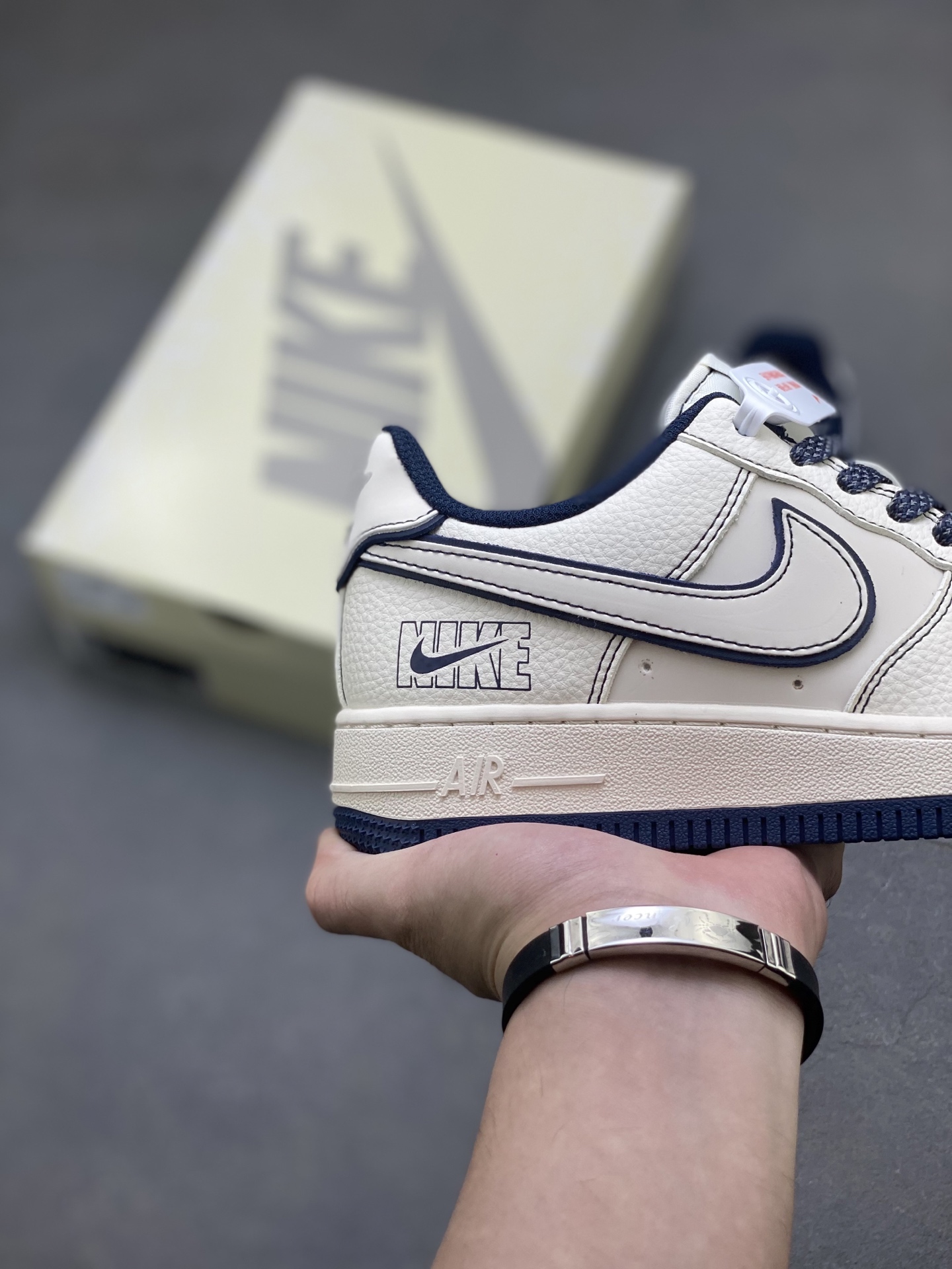 Nike Air Force 1 '07 Low Sneakers White/Navy Limited Edition - All Sizes 6 i1756051292635 2933 0 4