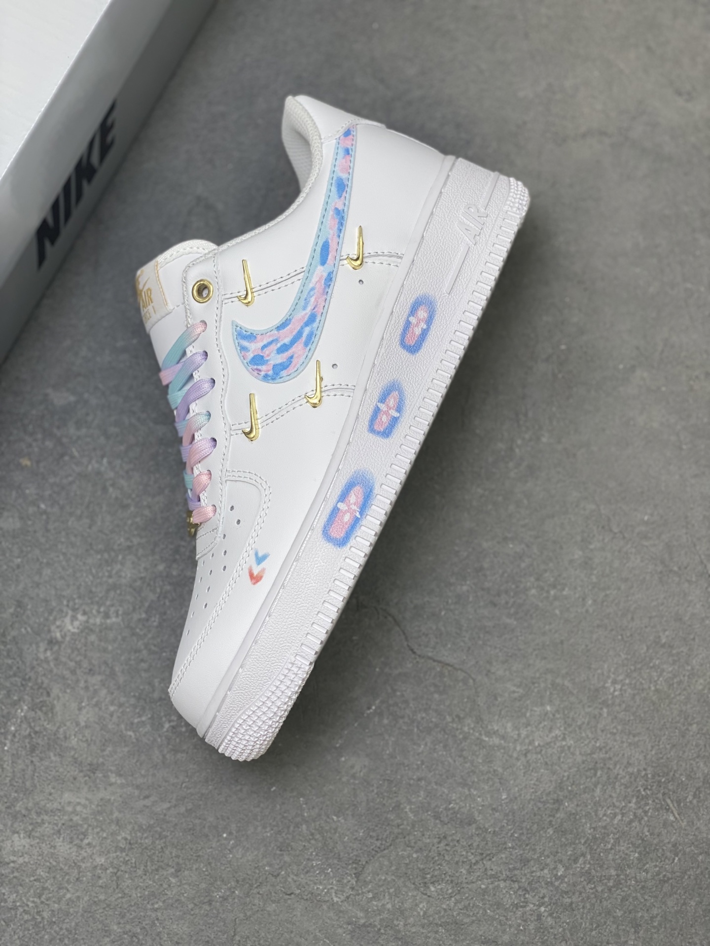 Nike Air Force 1 '07 Low Sneakers Limited Edition - Premium Comfort and Style 8 i1756051467207 5017 0 6