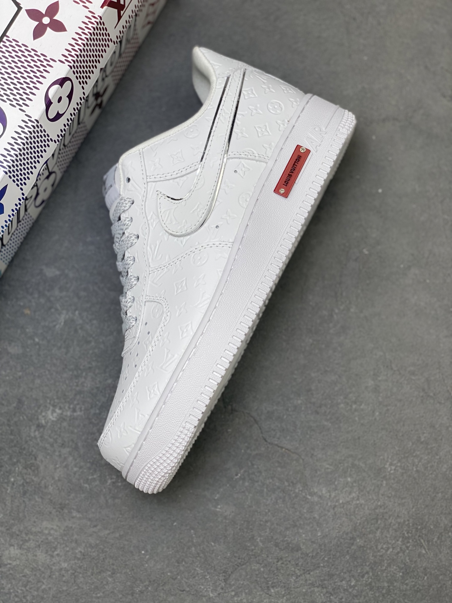 Nike Air Force 1 '07 Low White Leather Sneakers with Monogram - Limited Edition 8 i1757174440343 7651 0 6