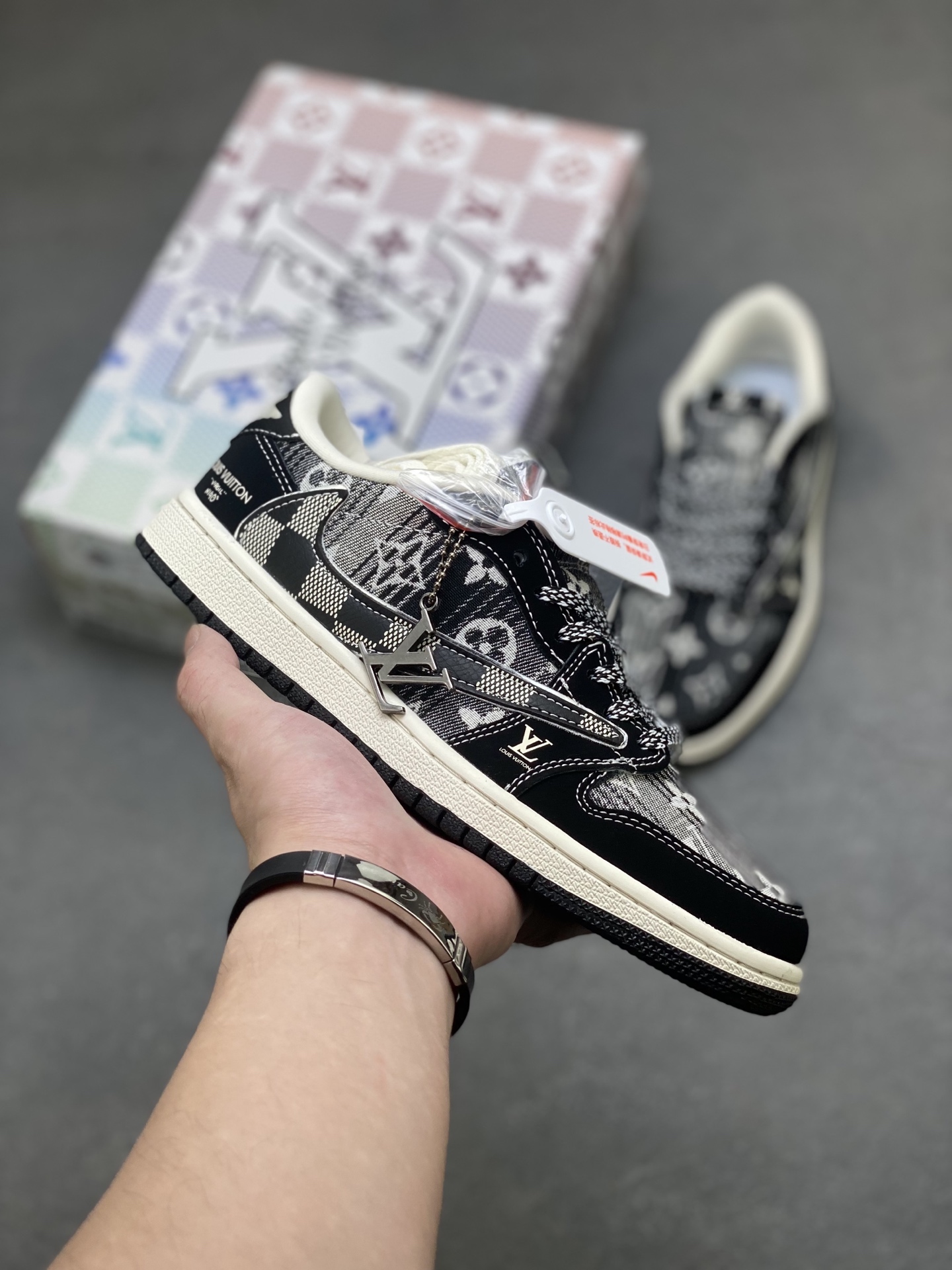 Louis Vuitton x Air Jordan 1 Low Custom Sneakers - Designer Collaboration 2 i1757175007774 4125 0 0