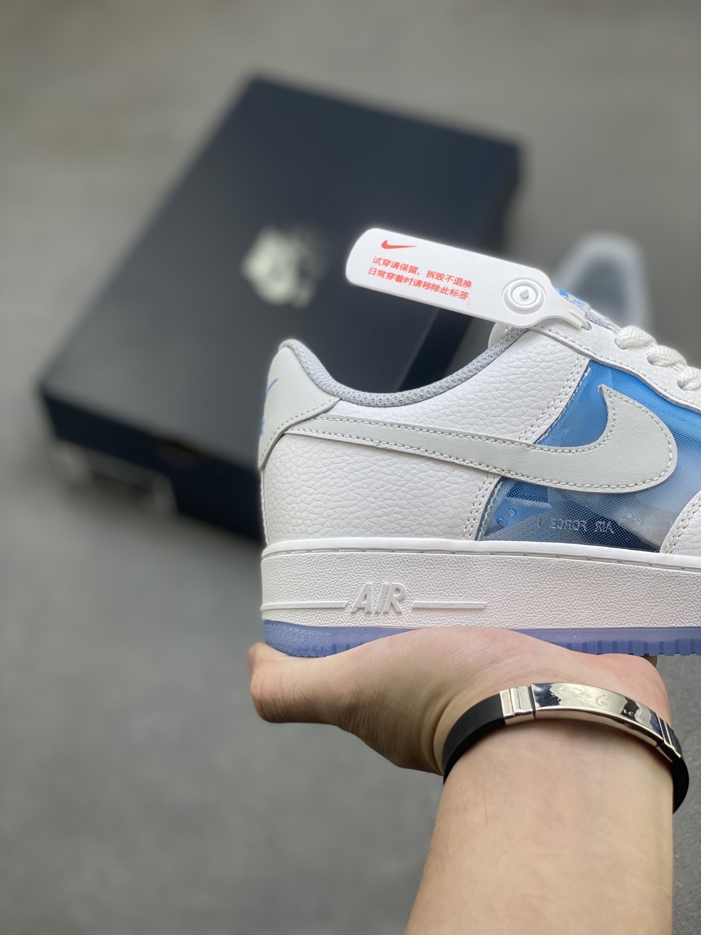 Nike Air Force 1 '07 Low White/Blue Limited Edition Sneakers - IB5724-100 6 i1757261475341 8191 0 4