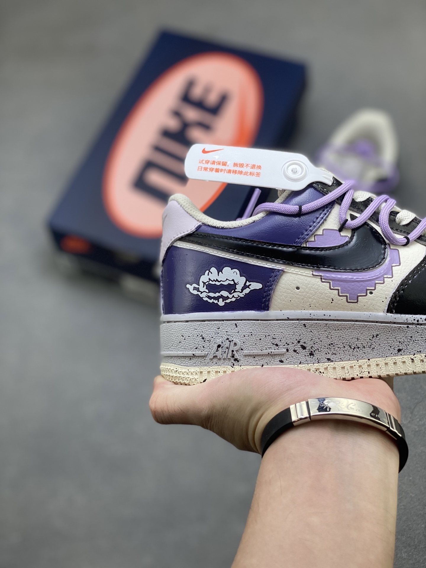 Nike Air Force 1 '07 Low Sneakers, Limited Edition - Style & Comfort 6 i1757261523088 2710 0 4