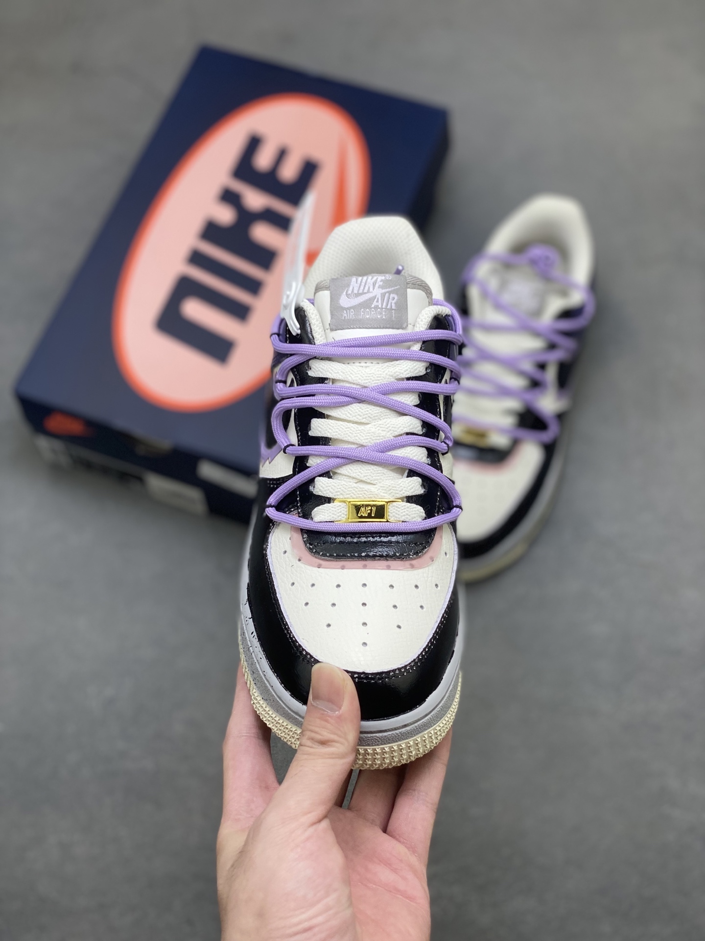 Nike Air Force 1 '07 Low Sneakers, Limited Edition - Style & Comfort 3 i1757261523177 4084 0 1