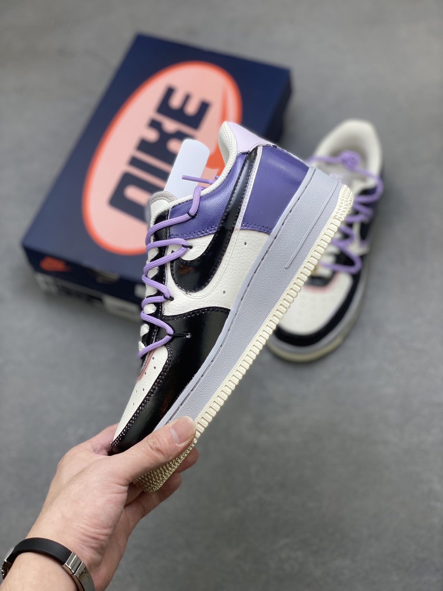 Nike Air Force 1 '07 Low Sneakers, Limited Edition - Style & Comfort 4 i1757261523209 2542 0 2