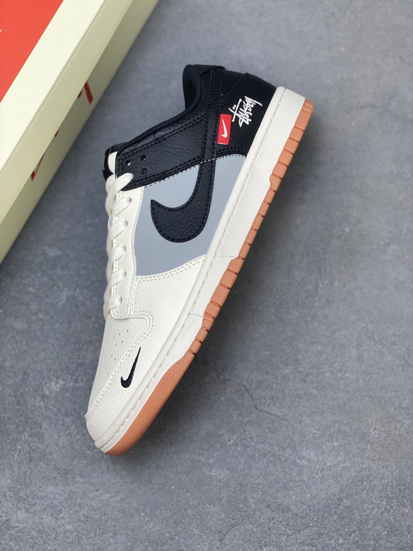 Nike SB Dunk Low Premium Casual Sneakers - Anniversary Edition - Limited 7 i1757261843856 8506 0 6