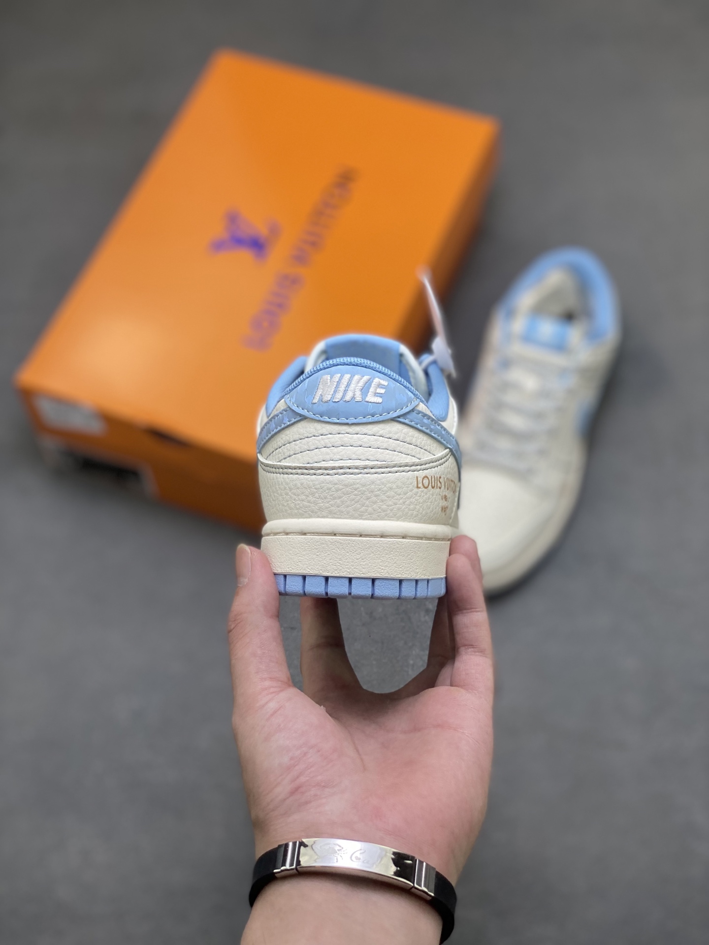 Nike SB Dunk Low Anniversary Custom Low-Top Casual Skateboarding Shoes 4 i1757261887374 4311 0 3