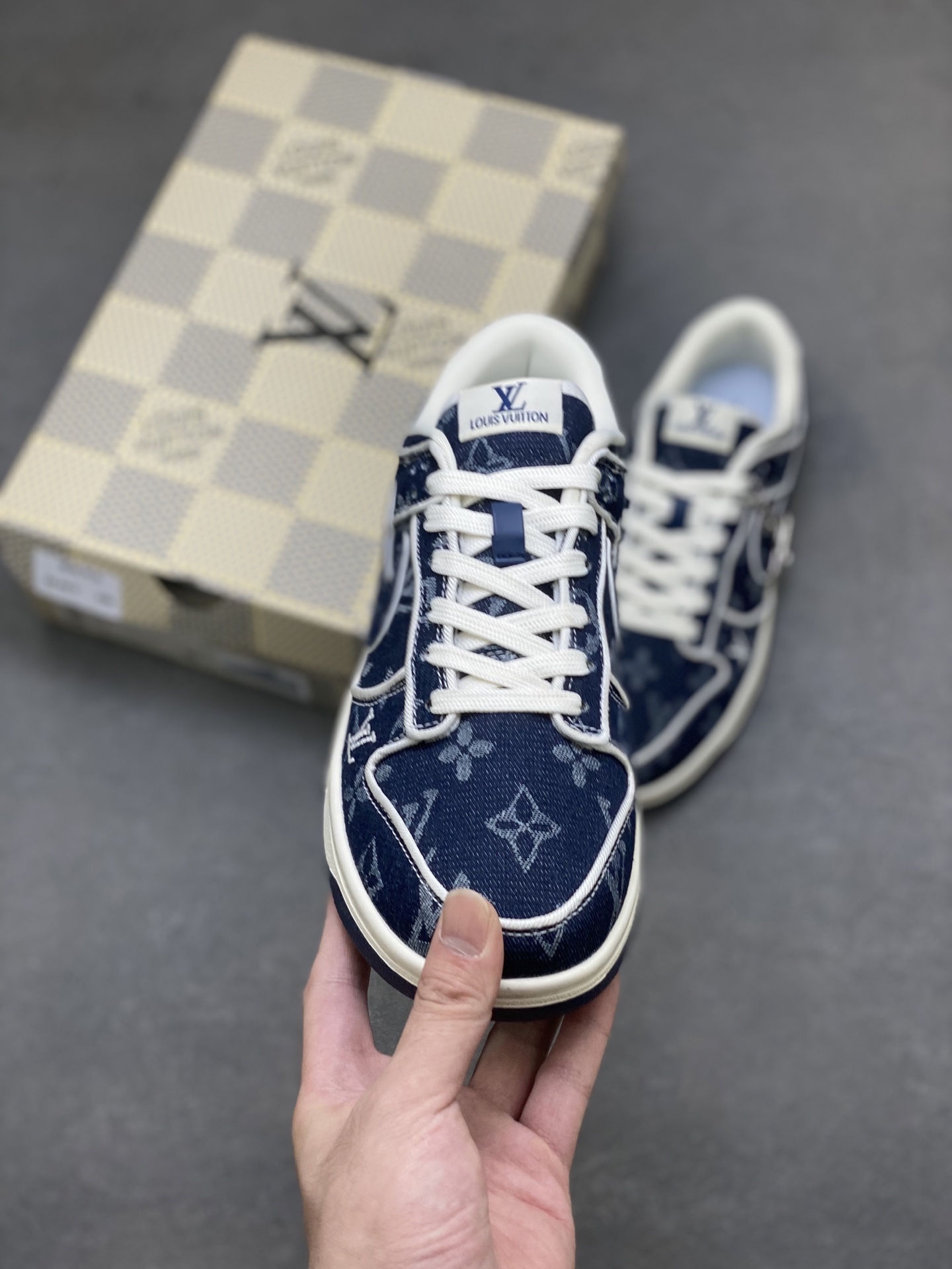 Nike SB Dunk Low Louis Vuitton Custom Sneakers Low-Top Casual Shoes 2 i1757261932474 4034 0 1