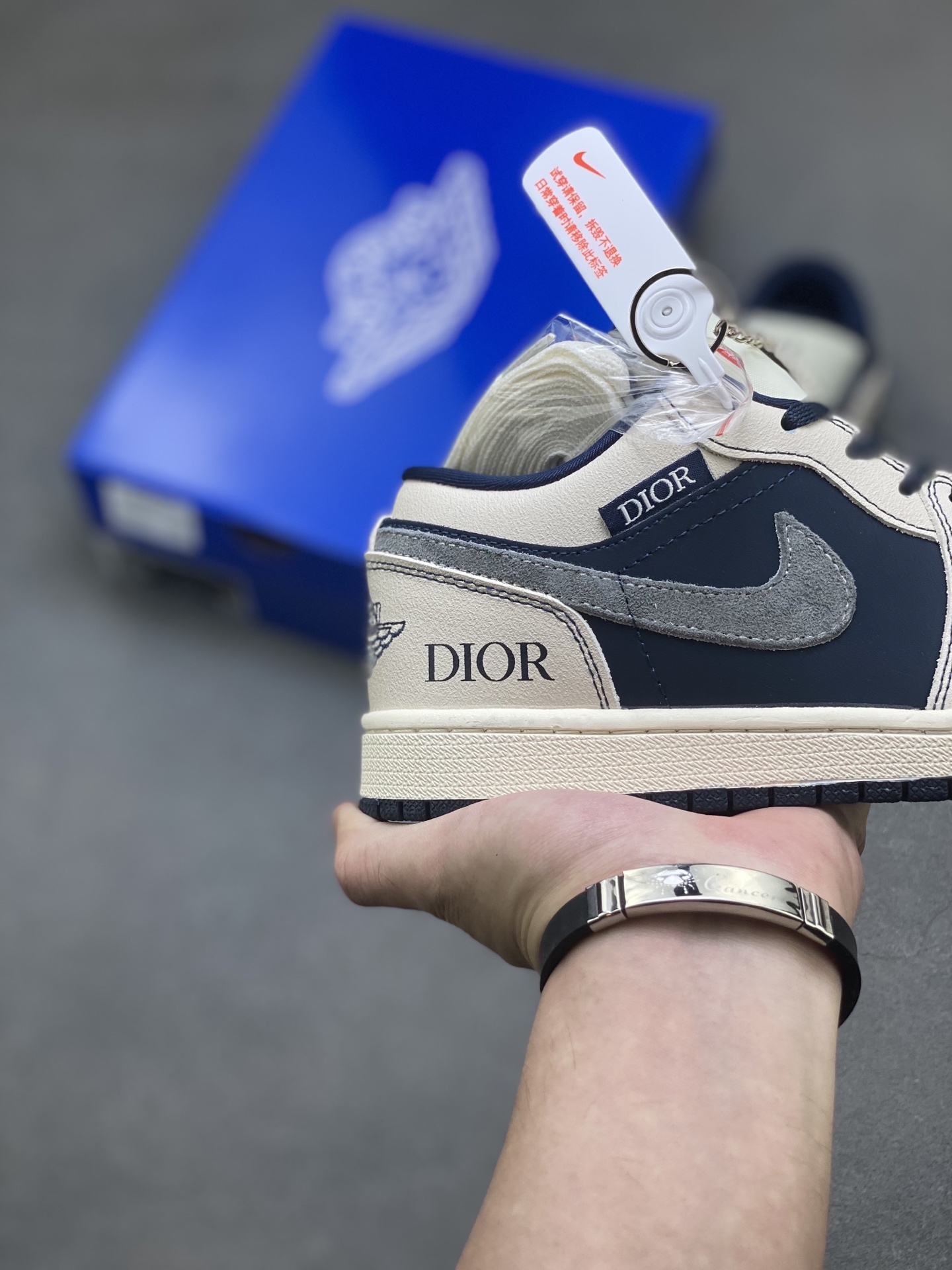 Air Jordan 1 Low Fragment x Travis Scott x Dior Limited Edition Sneakers 6 i1757262101257 1753 0 4
