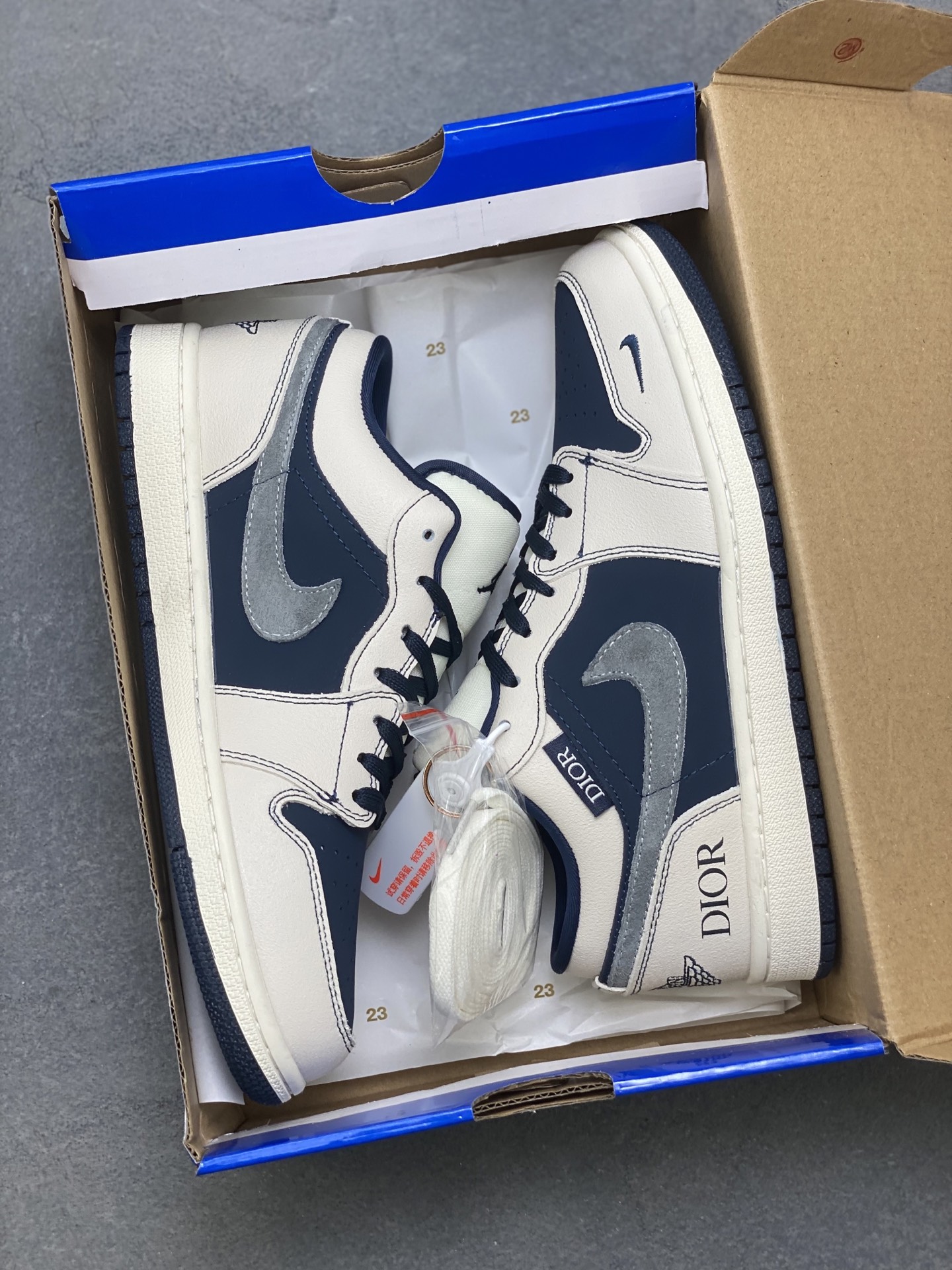 Air Jordan 1 Low Fragment x Travis Scott x Dior Limited Edition Sneakers 10 i1757262101301 4008 0 8