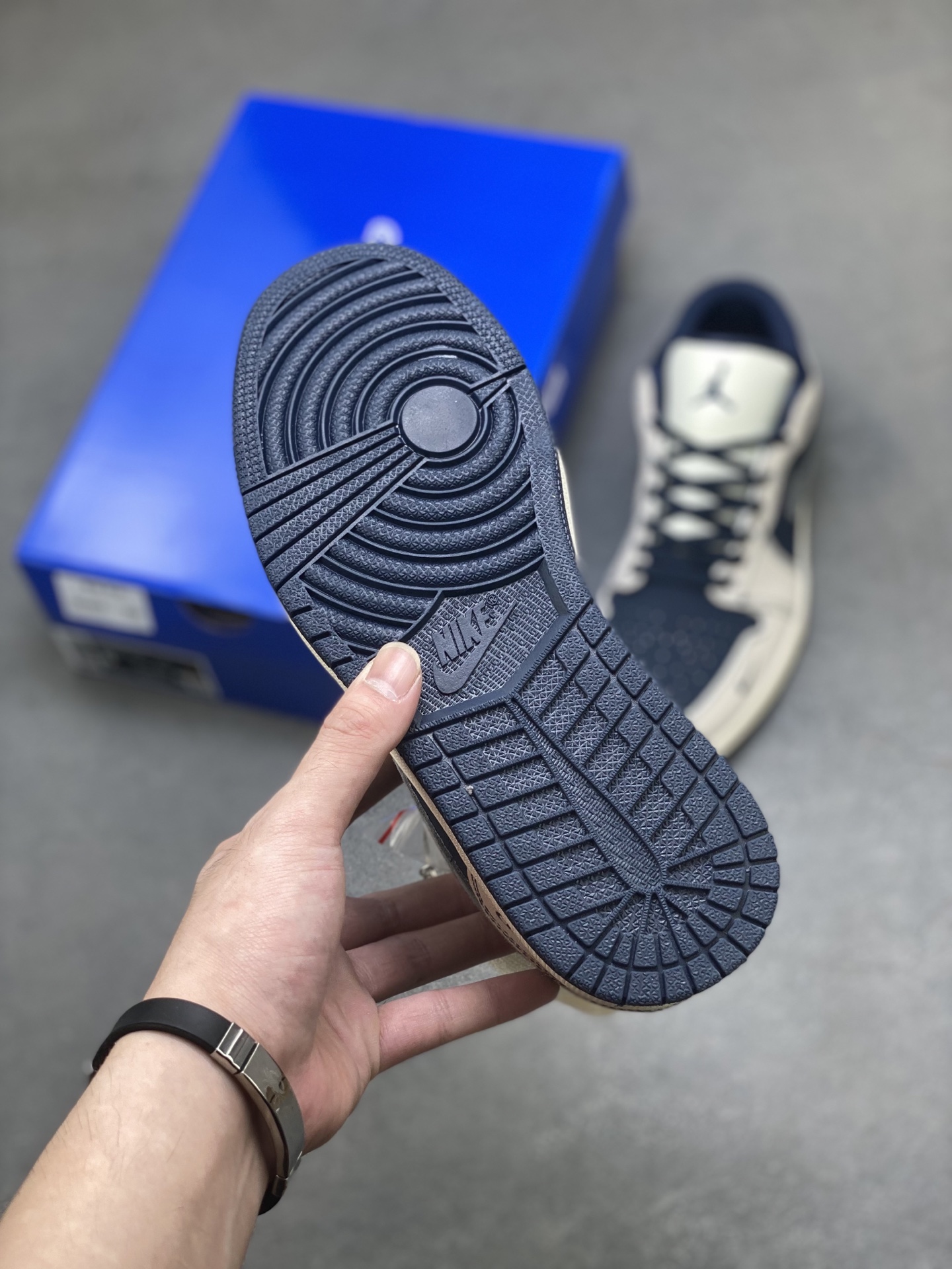 Air Jordan 1 Low Fragment x Travis Scott x Dior Limited Edition Sneakers 7 i1757262103321 8317 0 5