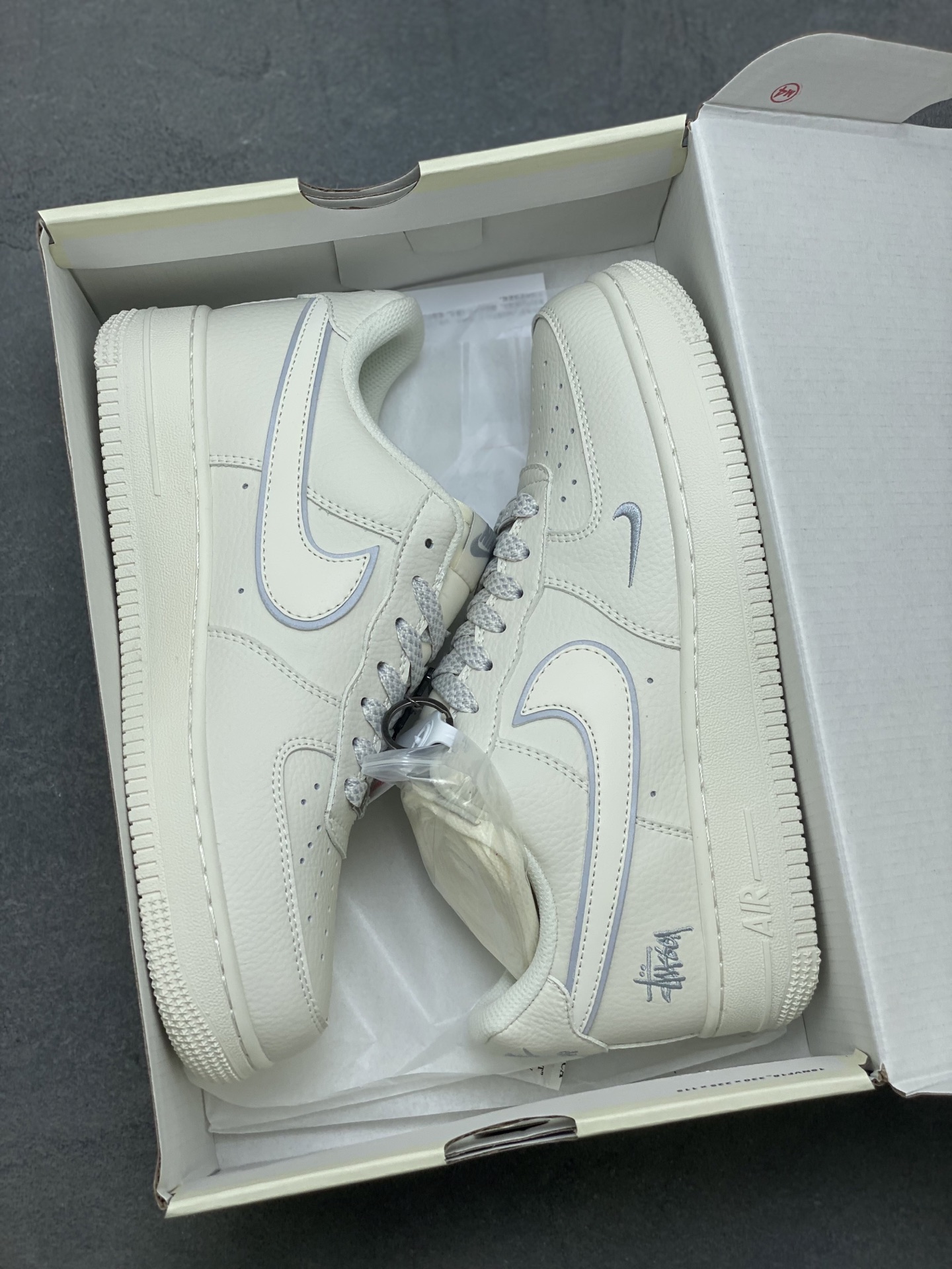 Nike Air Force 1 '07 Low Stüssy Fossil Stone Sneakers CS5288-034 10 i1757347393785 3110 0 8