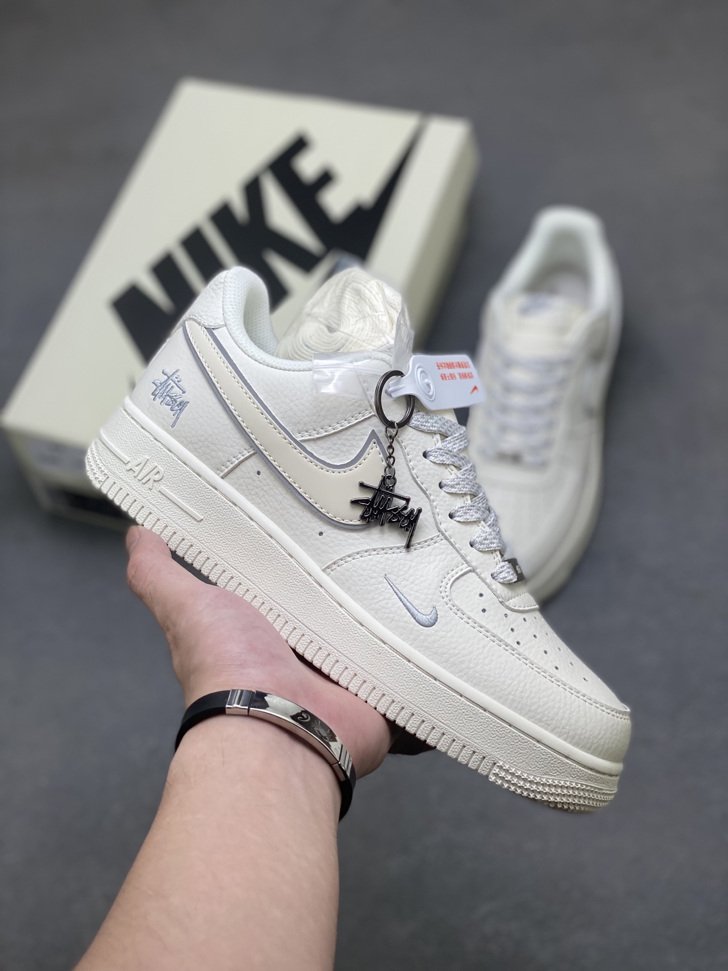 Nike Air Force 1 '07 Low Stüssy Fossil Stone Sneakers CS5288-034 2 i1757347393872 1277 0 0
