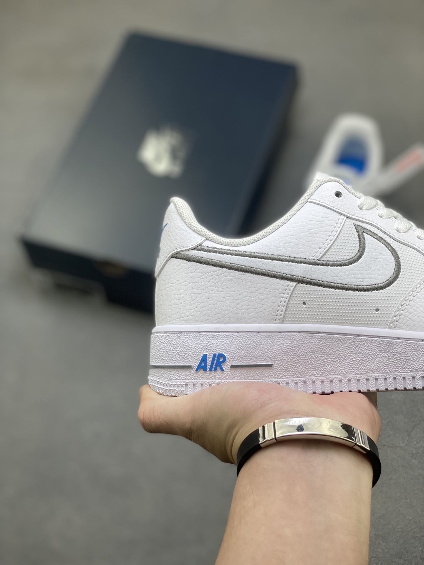 Nike Air Force 1 '07 Low White/Grey Stitching Limited Edition Sneakers 6 i1757606796831 2822 0 4