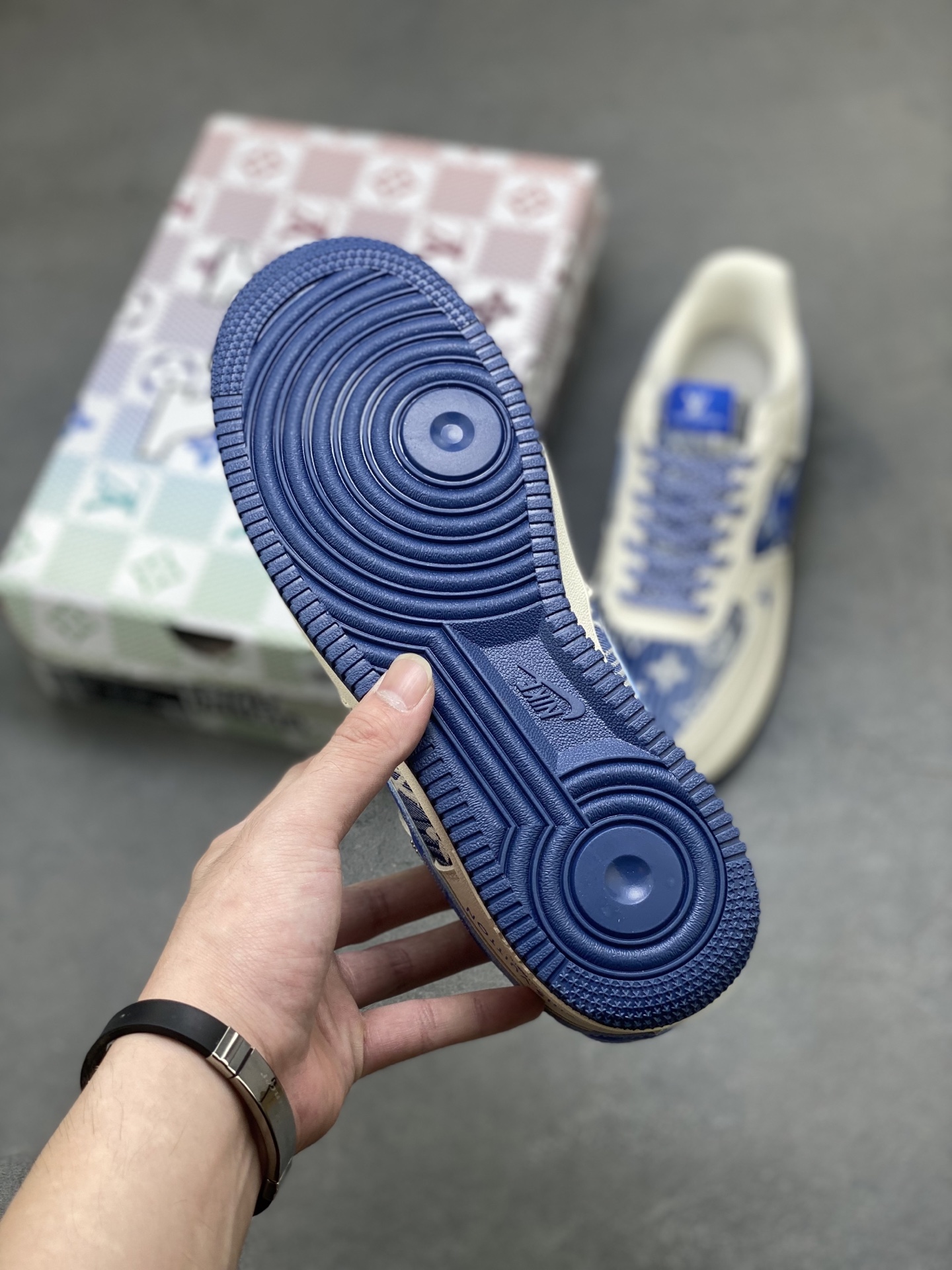 Nike Air Force 1 Low Louis Vuitton Edition Sneakers - Limited Release 7 i1757606840015 6232 0 5