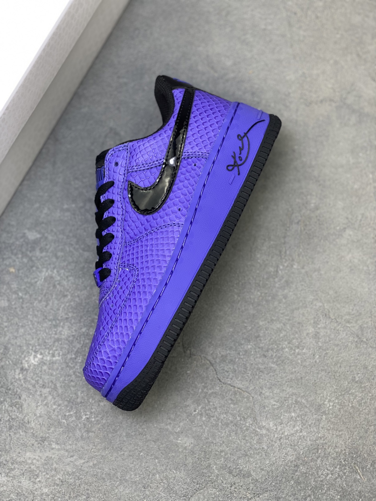 Nike Air Force 1 '07 Low Purple Snake Skin Limited Edition Sneakers 8 i1758643347514 9053 0 6