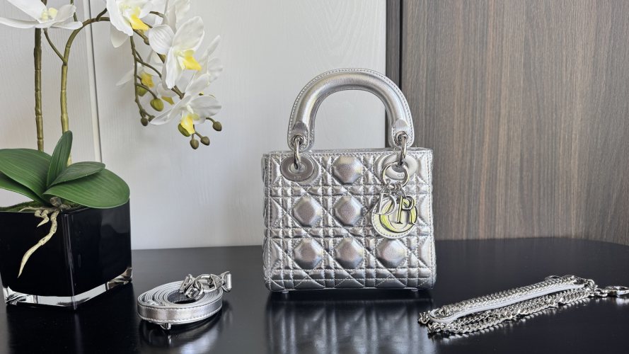 Classic Dior Lady Bag,Silver, 17*7*15cm - Timeless Elegance & Style 1 Classic Dior Lady Bag,Silver, 17*7*15cm - Timeless Elegance & Style