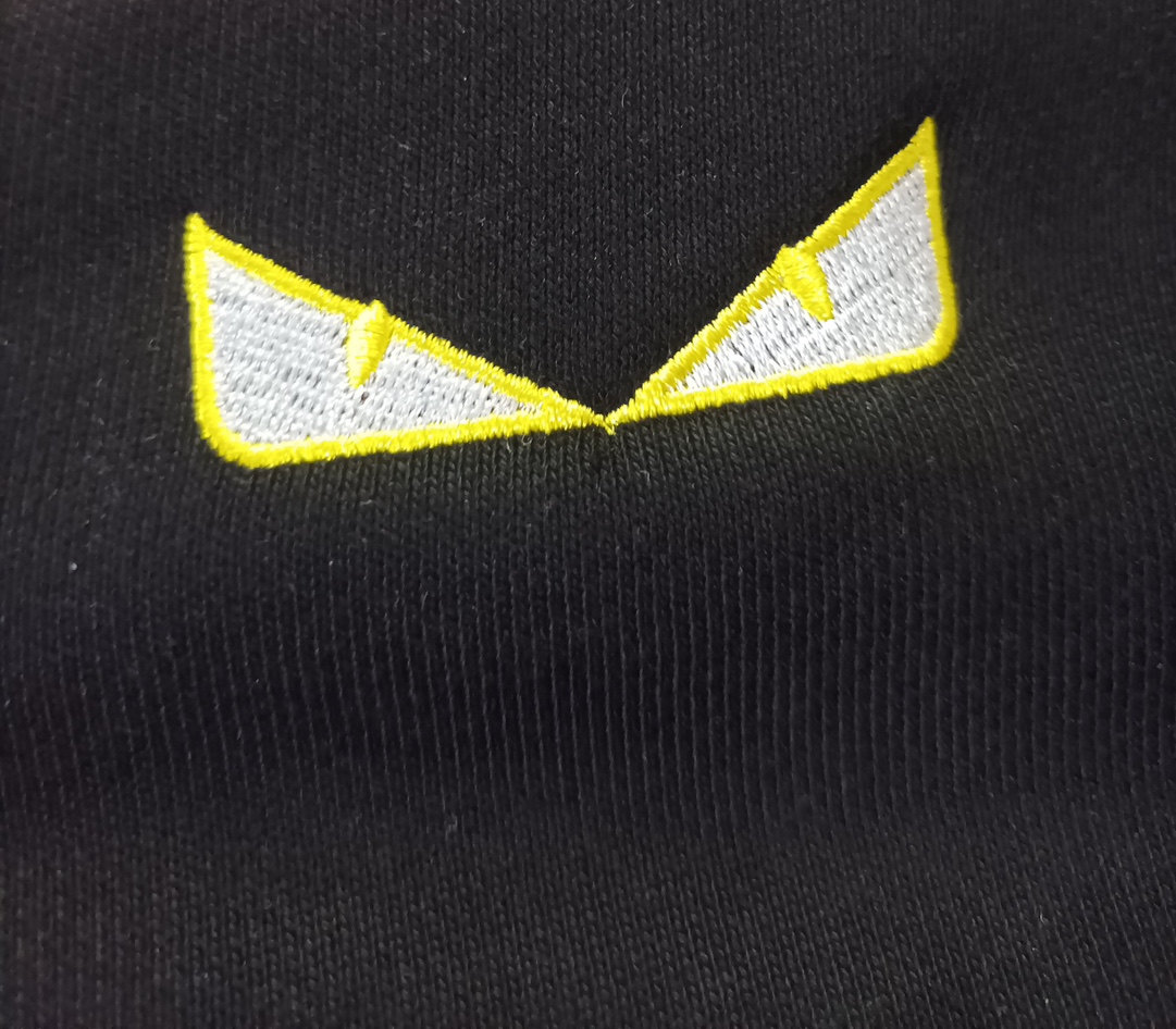 Gold Logo Digital Structure: Cozy Leisure Fashion in Black, Sizes S-XL - 图片 4