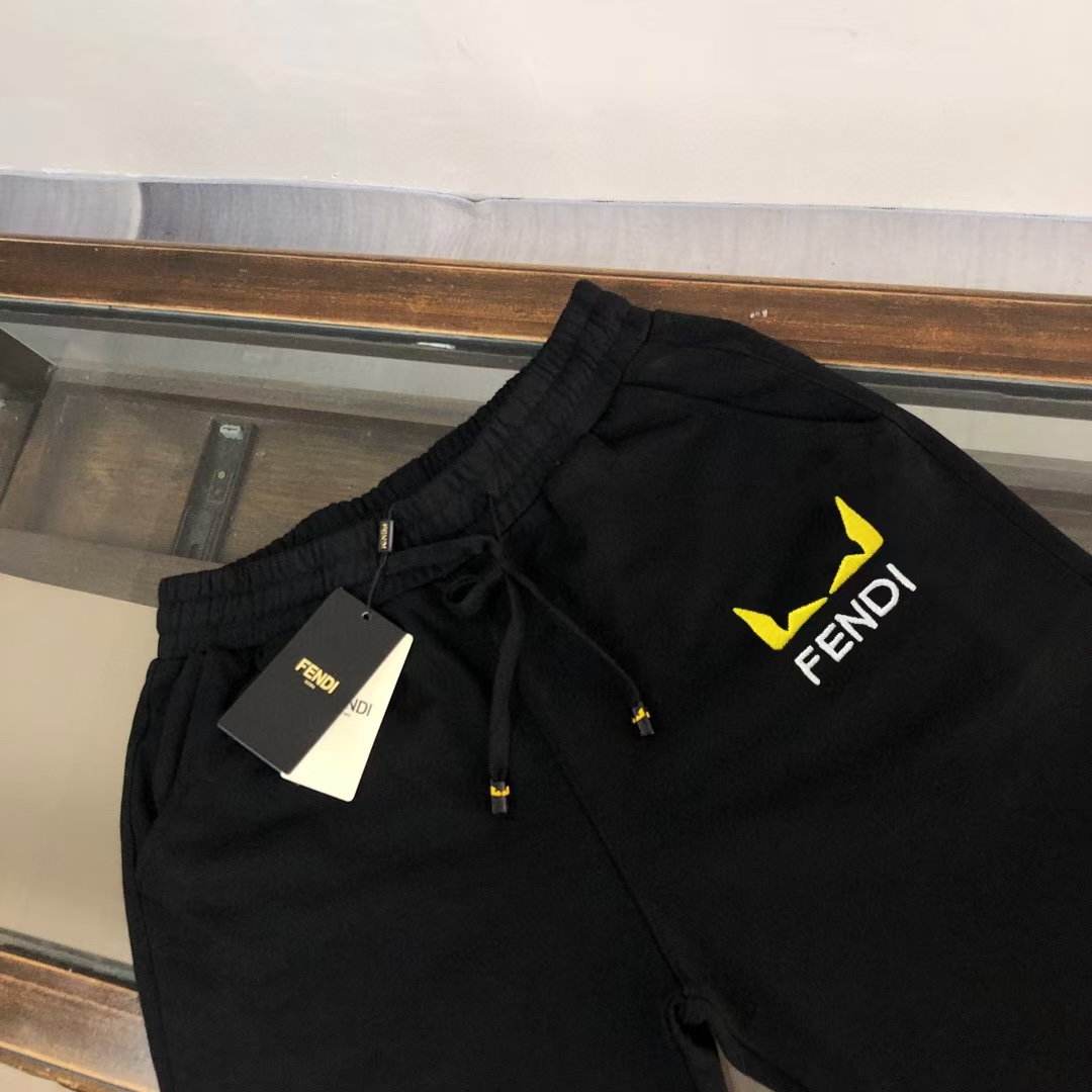 Fashionable Gold Logo Sweatshirt for Men and Women in Black, Sizes S-XL - 图片 2
