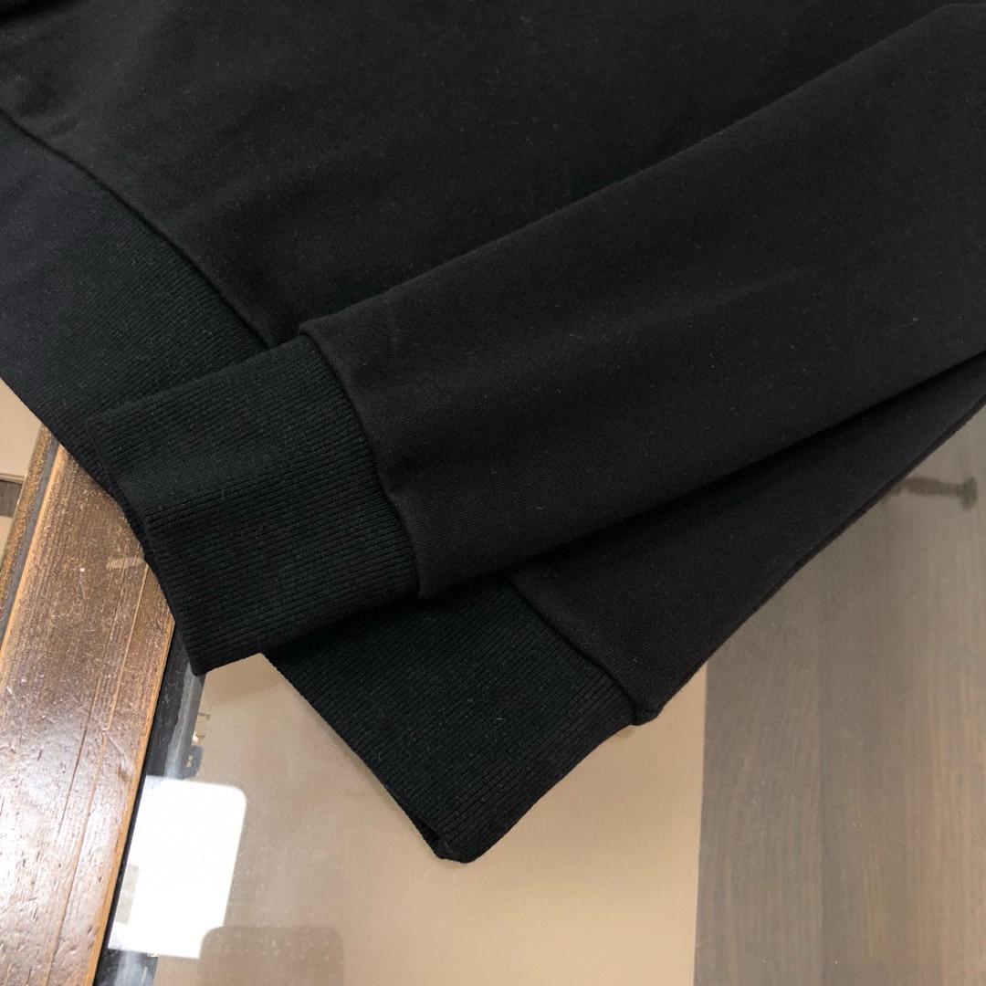 “Mon*CLER Round-Collar Coat with Logo Embroidery in Black, Sizes S-XXL” - 图片 9