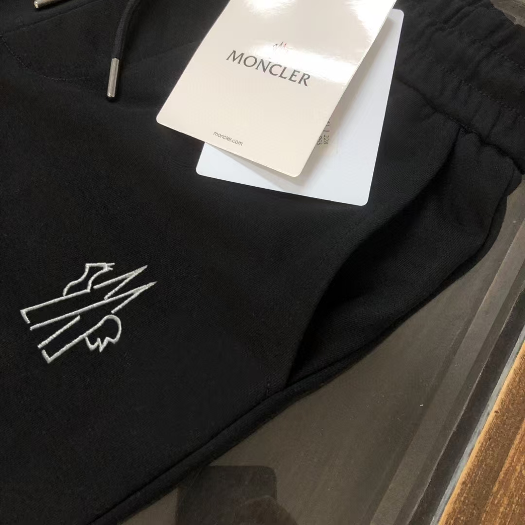 “New Recreational Embroidery Shorts with Brand Logo – Comfortable and Stylish Unisex Fashion” - 图片 3