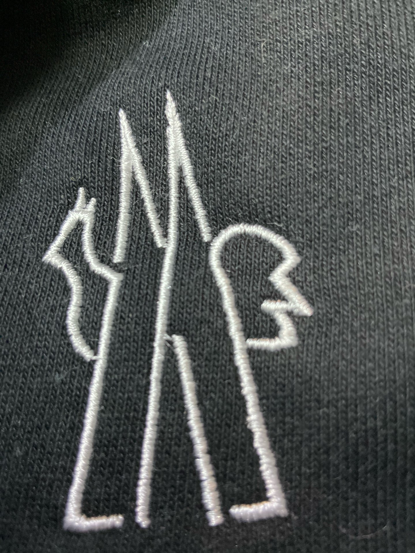 “New Recreational Embroidery Shorts with Brand Logo – Comfortable and Stylish Unisex Fashion” - 图片 6