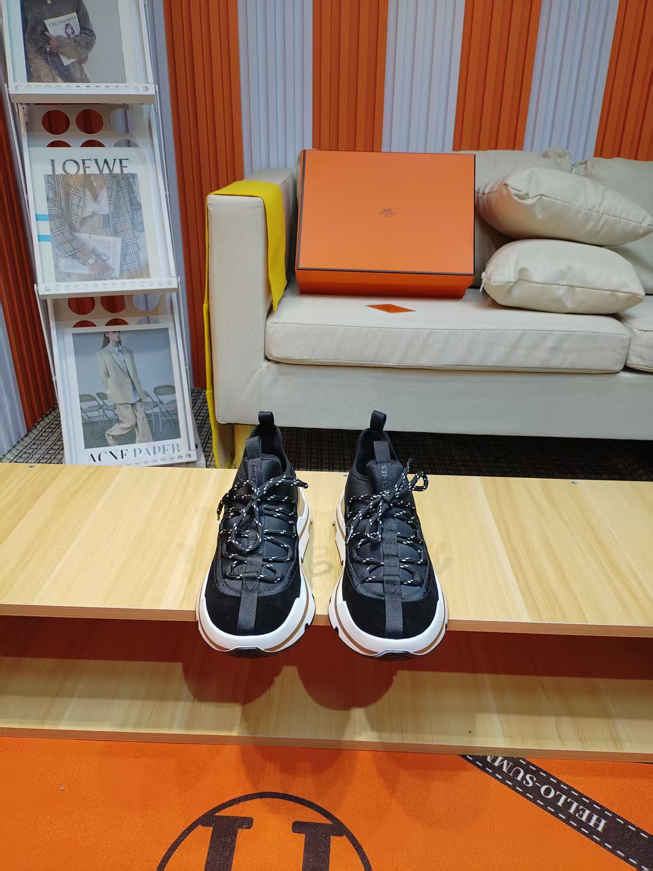 NO:886787,HERMES Men's, Moove suede goatskin, round toe lace-up splicing, low-cut lifestyle shoes, 4.5cm, size 39-45, complete packaging, price, hermes,hermes,sheepskin,chamois leather19860909HERMES爱马仕 男款,Moove 麂皮 山羊皮 圆头系带拼接 低帮 生活休闲鞋 4.5cm 码数39-45 包装全套包装 价格,,hermes,hermes,sheepskin,chamois leather,Men's shoes