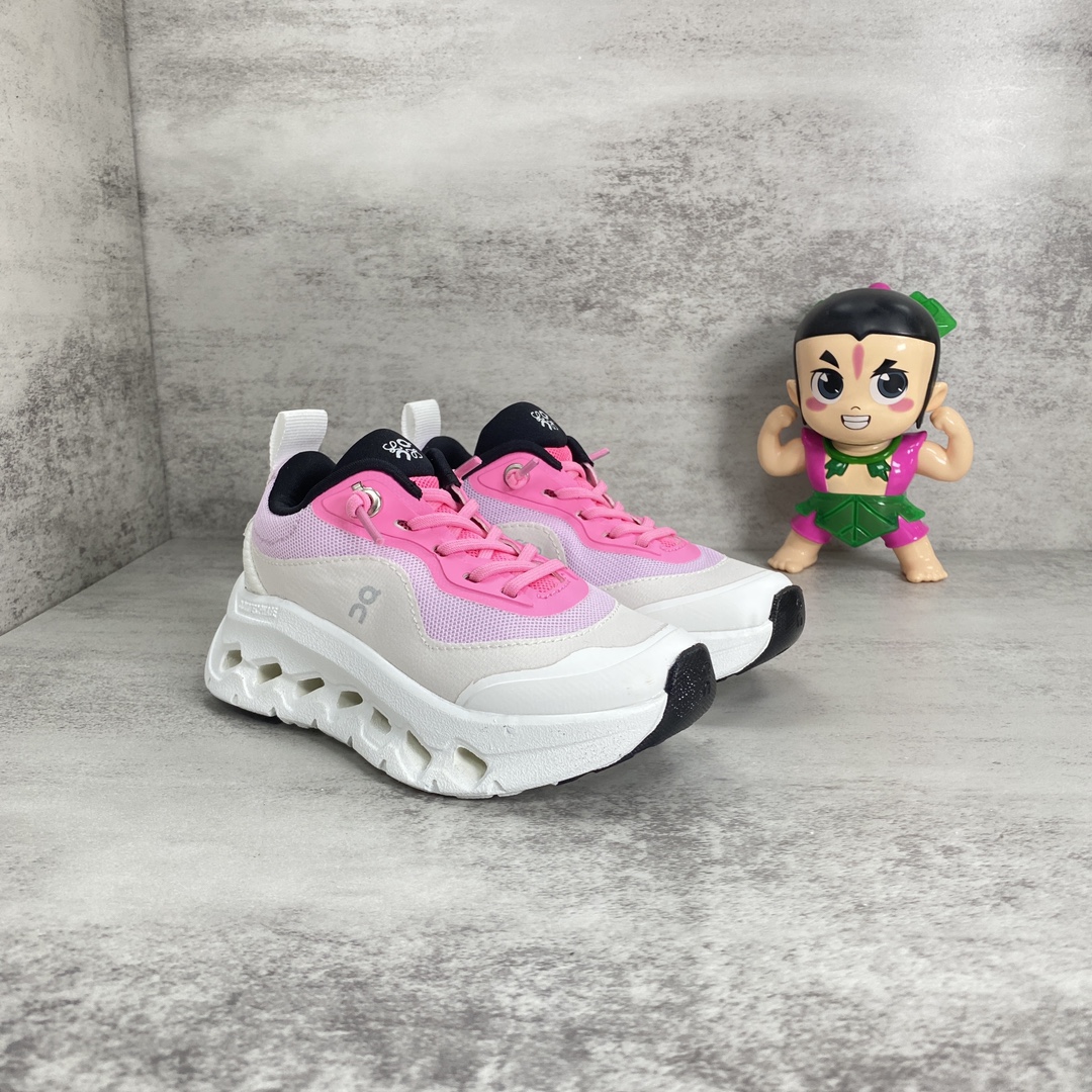 NO:211377,On the Loewe Children's Shoes Size 26~37 Color Pink and White Loewe x Ann Pao Joint Children's Running Shoes. Exclusive rubber sole paired with special imported CloudTec hasse technology high rebound EVA foam sole, excellent grip and anti-slip performance ♂♂., Ann Pao Sports Shoes, christian louboutin, loewe, sneakers,19860909On昂跑罗意威童鞋 码数26~37 颜色粉白 罗意威 x 昂跑联名儿童跑鞋. 独家橡胶鞋底搭配特殊的进口CloudTec hase技术高回弹 EVA 泡沫大底,抓地防滑性能卓越♂♂.,昂跑运动鞋,christian louboutin,loewe,sneakers,,Children's