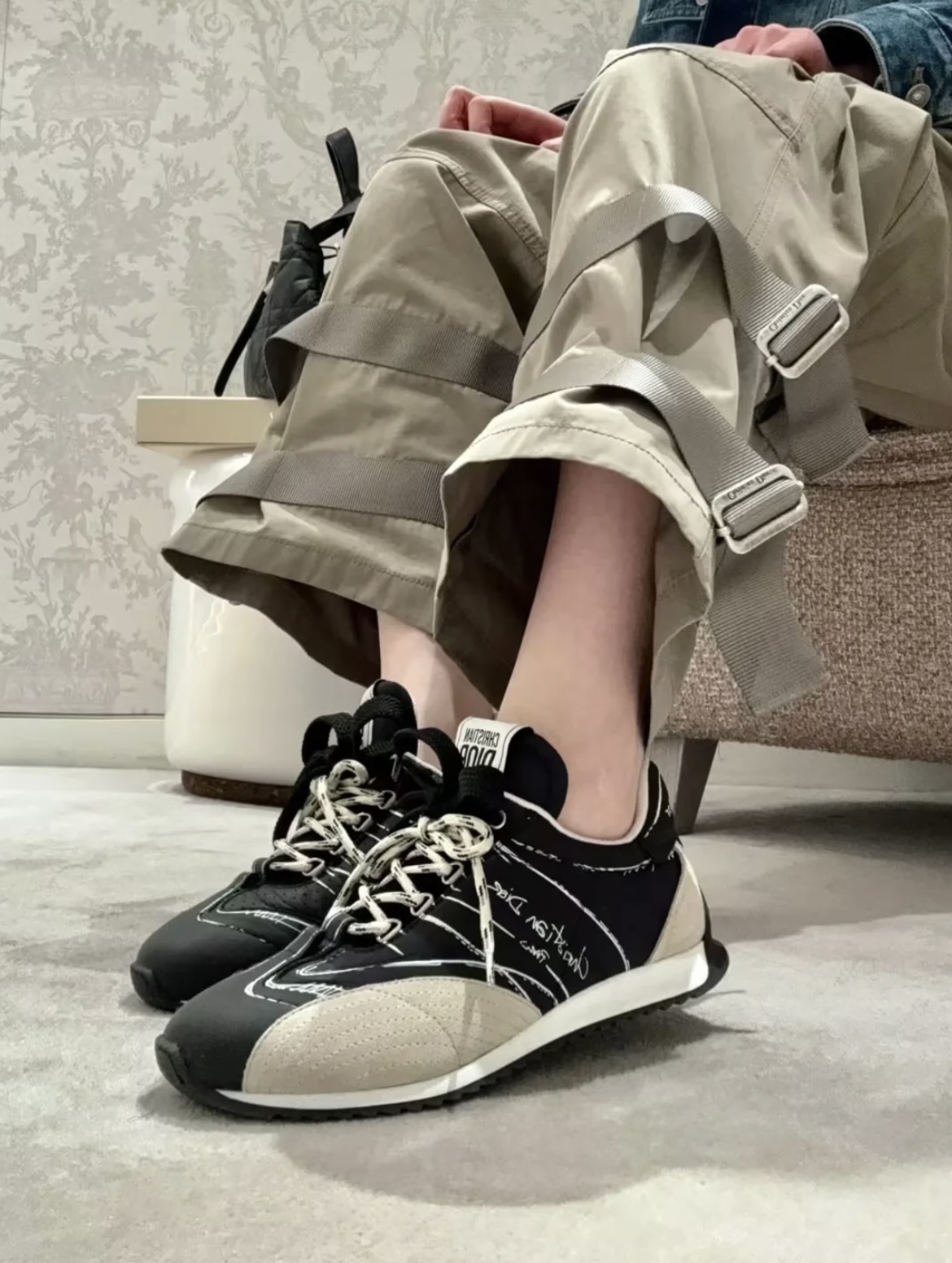 NO:262379,Model pictures, casual shoes/sports shoes, sneakers19860909模特图,休闲鞋/运动鞋,sneakers,Women's Shoes