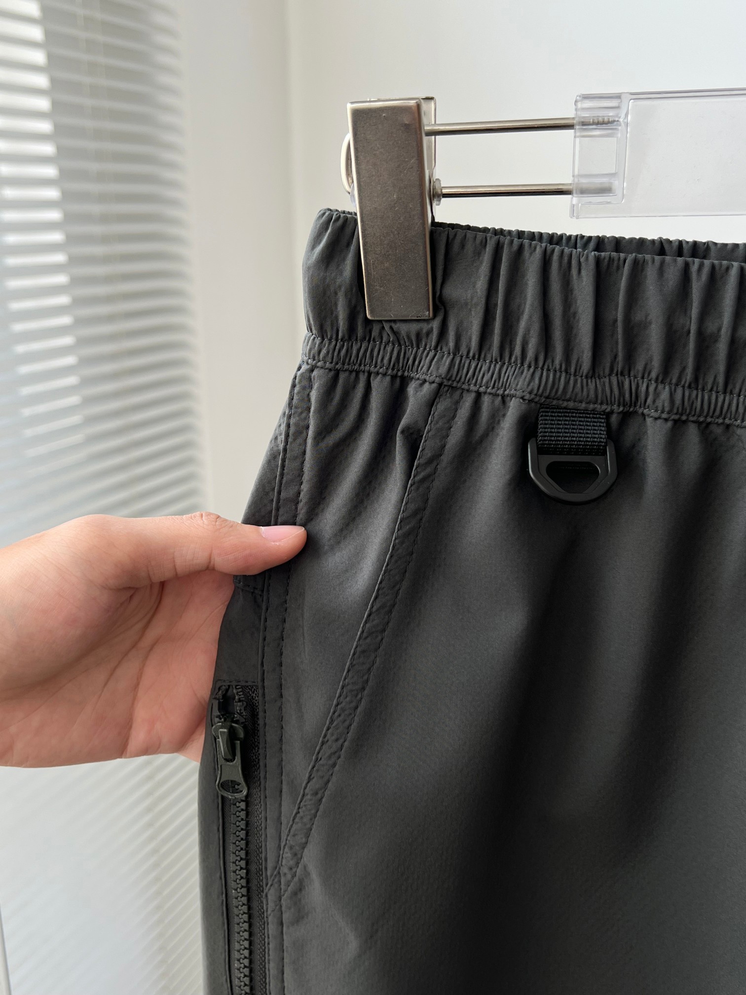 D-X 8827 Men’s Recreational Long Pants: High-End Quality for Sports and Leisure - 图片 6