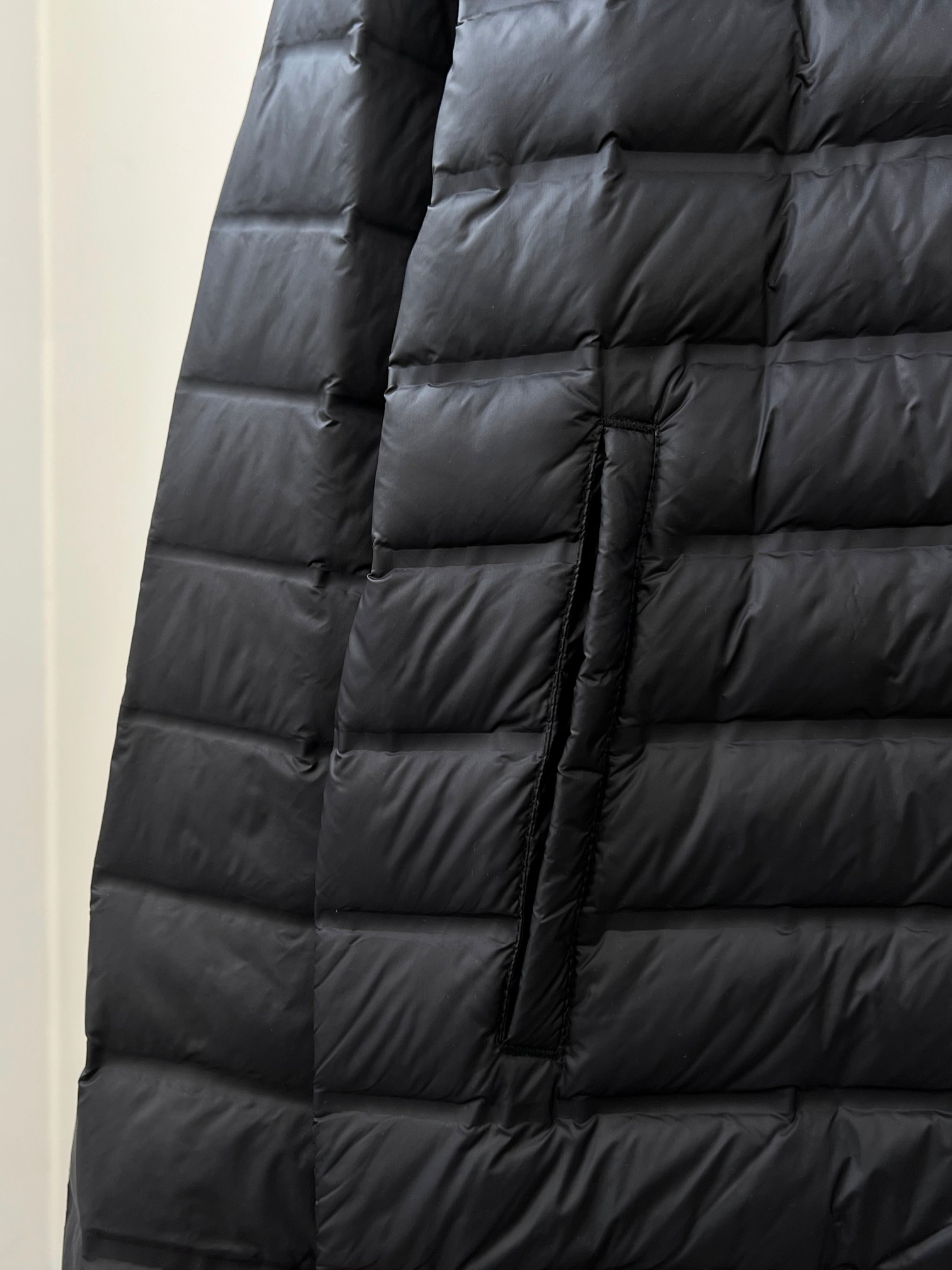 Descente D-X 6616# Lightweight Feather Suit for Winter Comfort and Style - 图片 9
