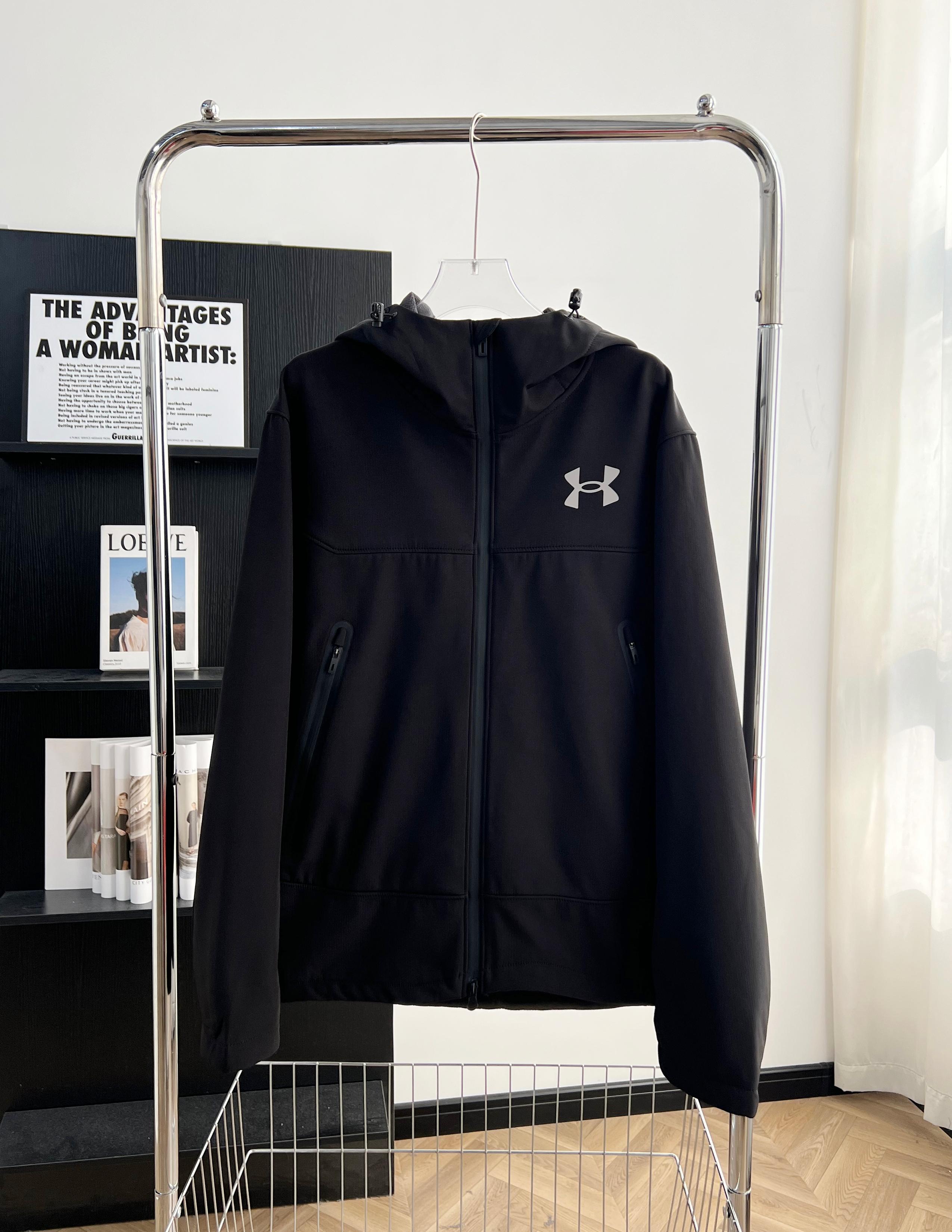 Under Armour Andma Overseas Cashier Andremar’s Flair-Proof Air-Breathing Shell