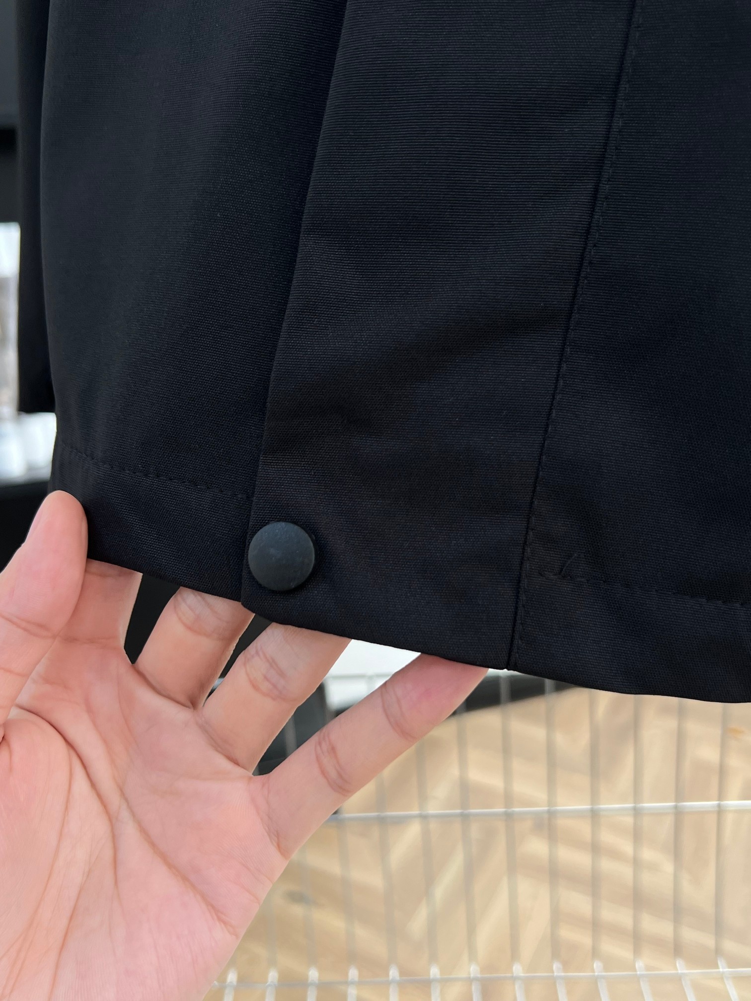 DESSCENTE Windproof Chain Cap Coat: High-End Luxurious Style, Classic Design for All Ages - 图片 8