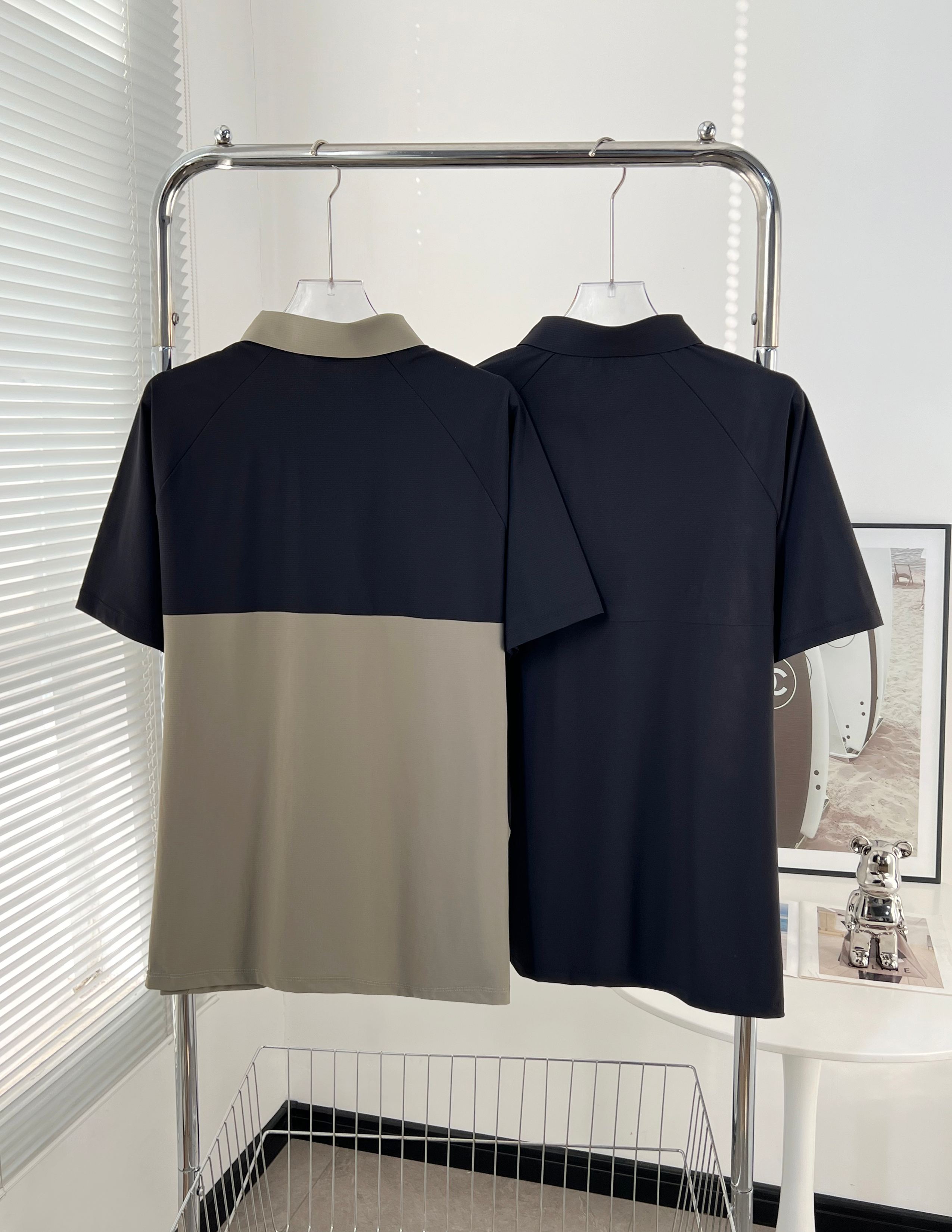 D-X 607# THE NORTH FACE SWITLE Polo: High-Quality, Durable, Stylish in Black and Green Tea - 图片 2