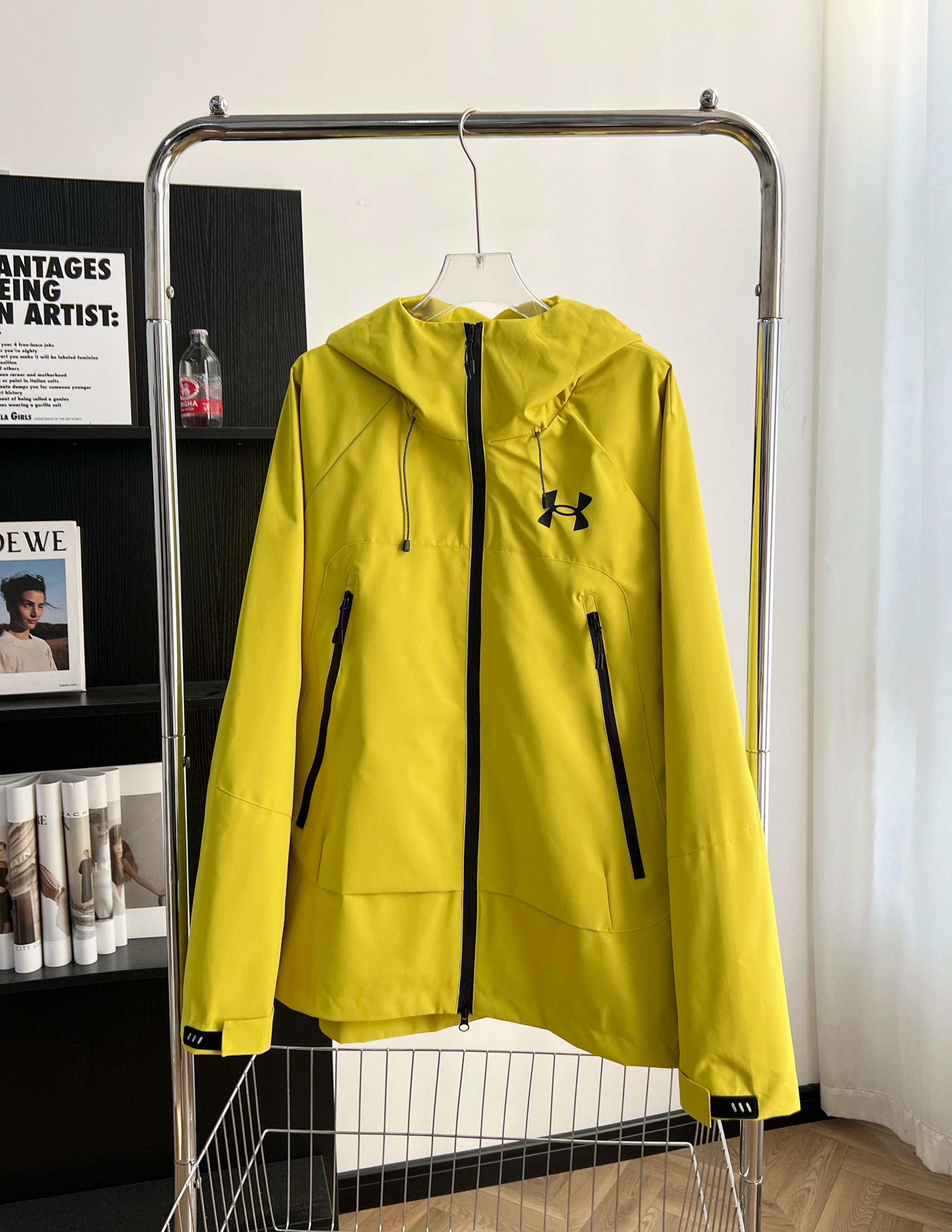 “Outdoor Assault Jacket with Gotex Technology Fabric for Ultimate Protection”